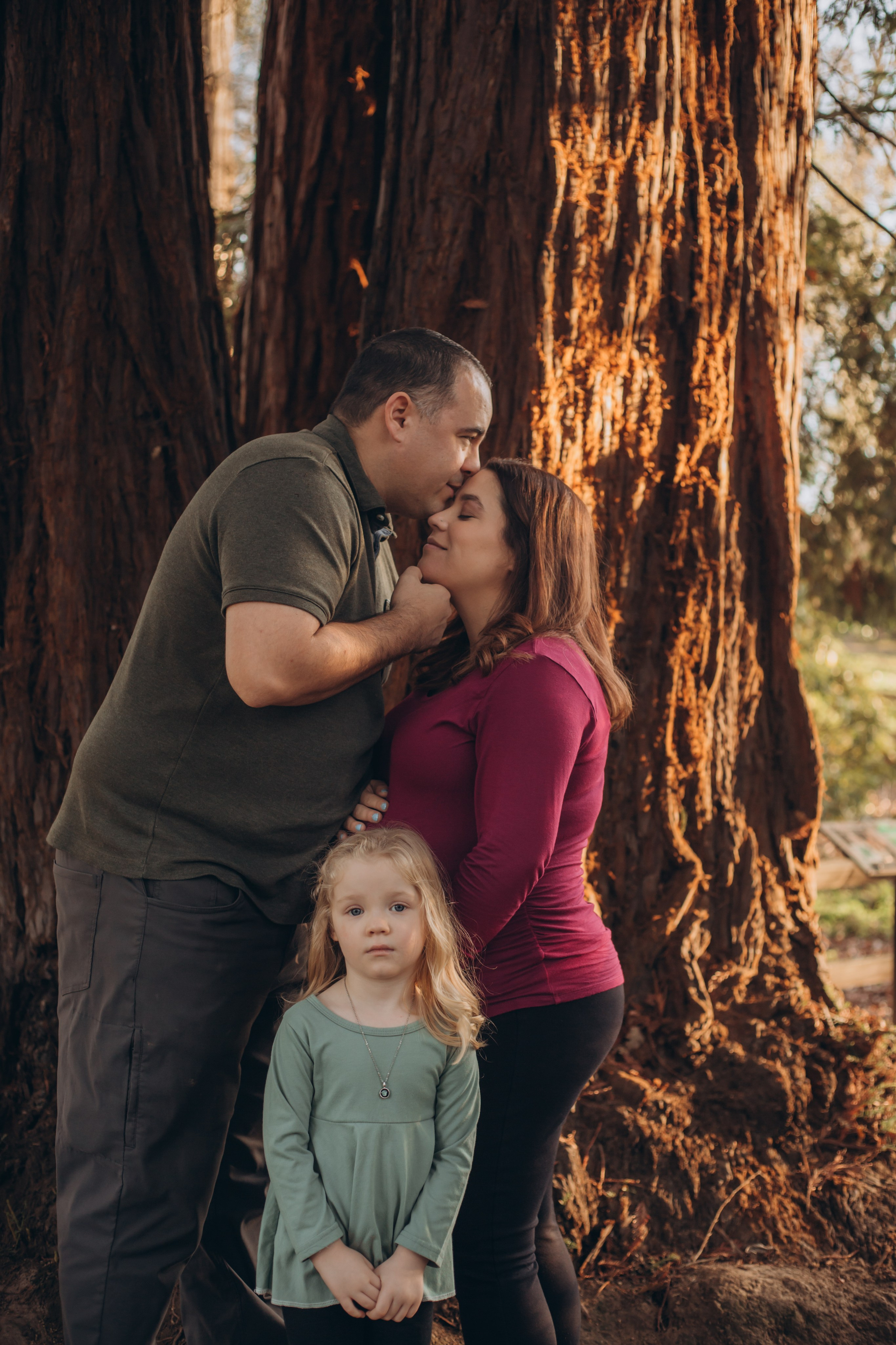 Wonderfule Pregnancy. Family and children’s lifestyle photographer Elena Tumanova