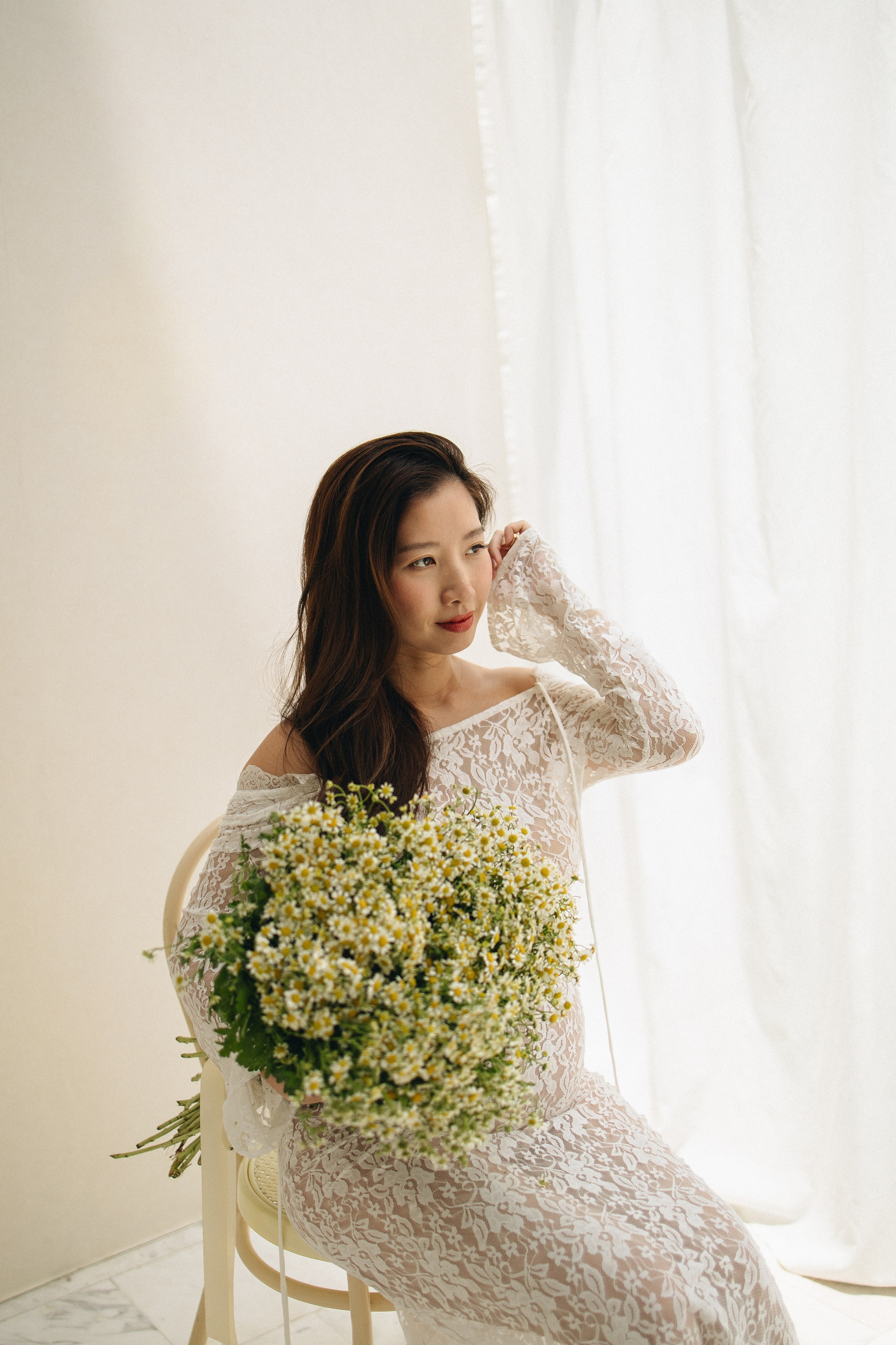 The Sweetest Anticipation. Family and wedding photographer in Bangkok, Thailand