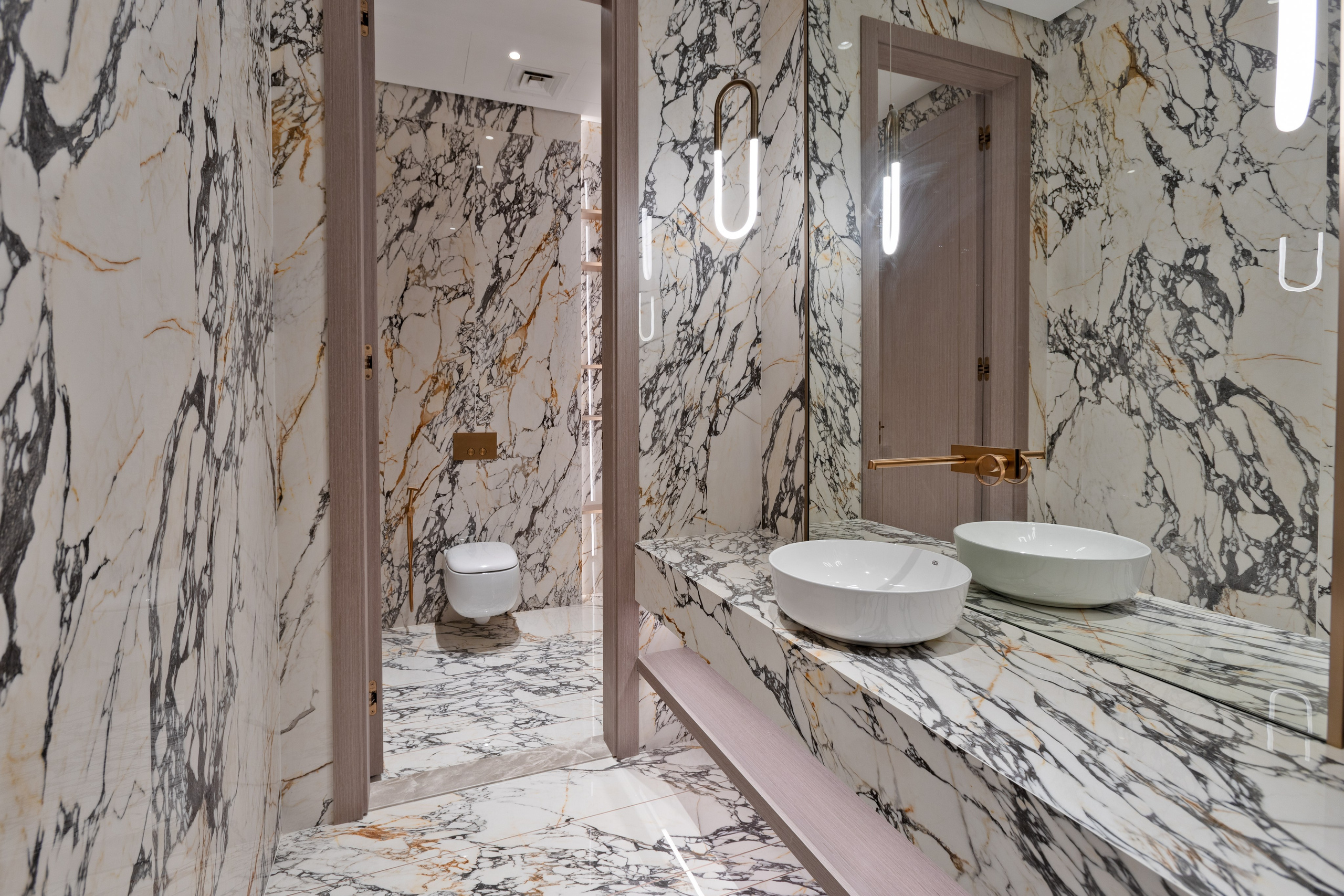 Luxury Villa — Emirates Hill. Samy Mar Boy │Portrait, Automotive and Real Estate Photographer