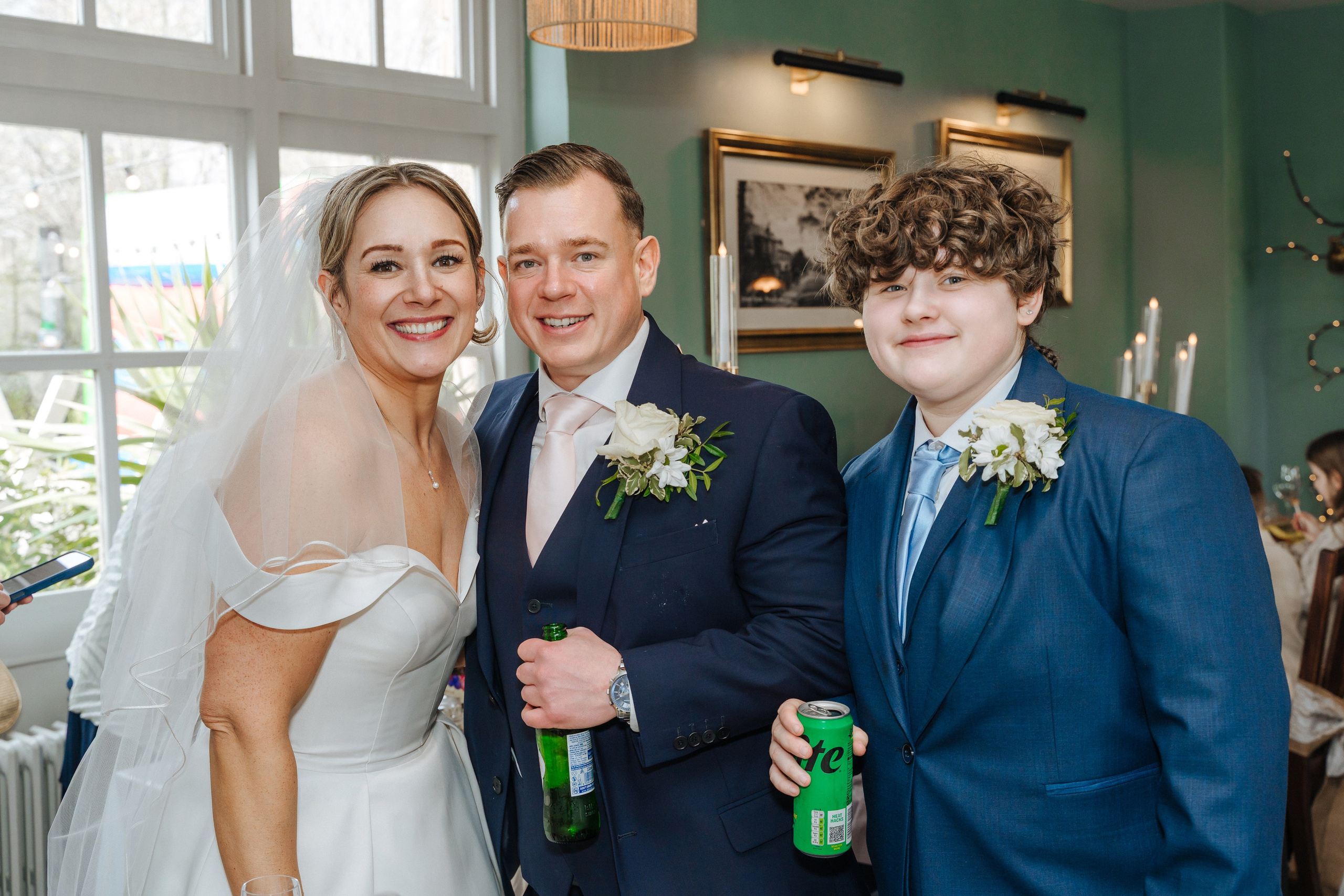 Luke and Nicola’s wedding at Danson House. Photographer in England Ekaterina Romanova