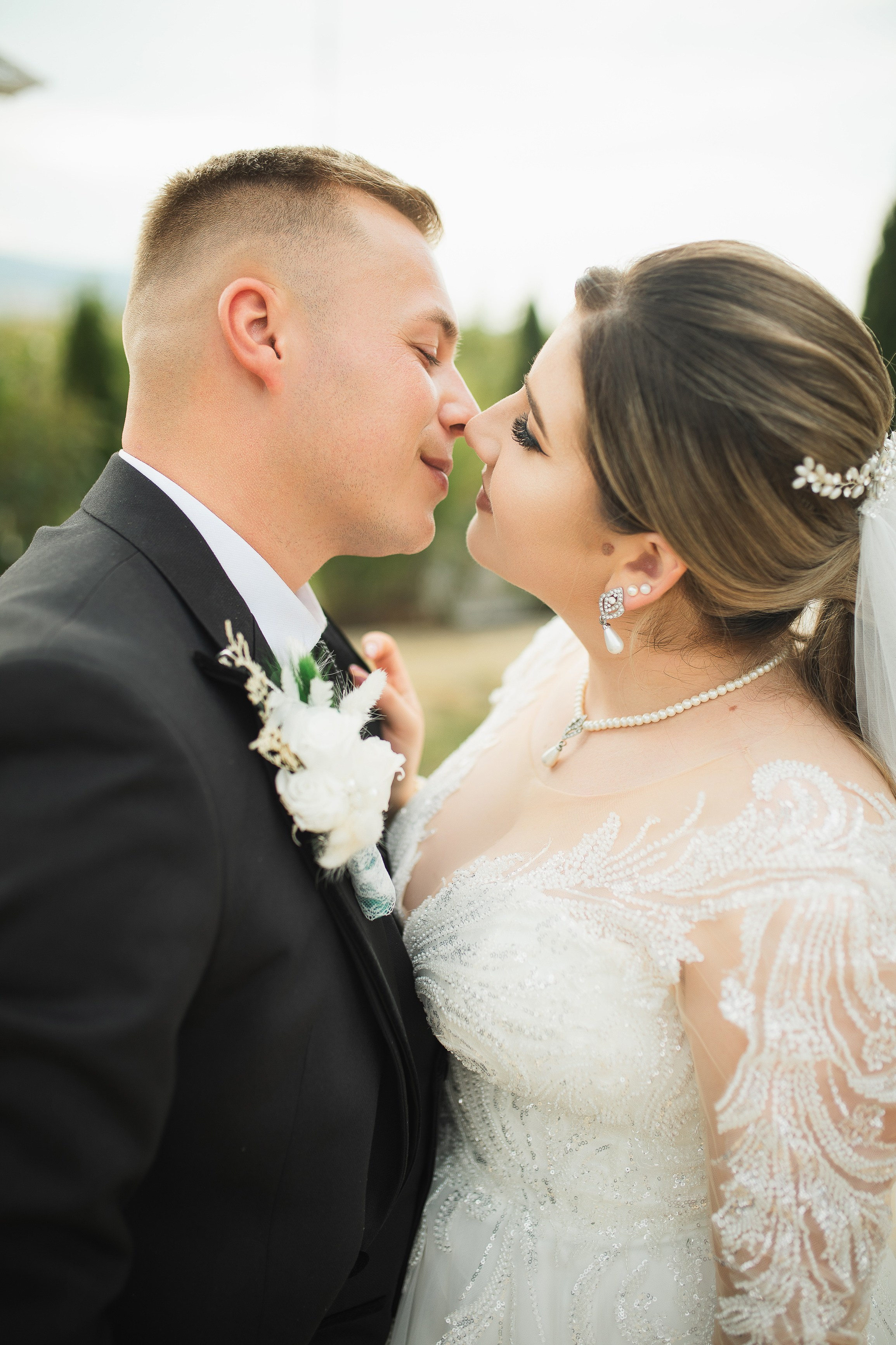 Nicoleta & Ionuț. Vlad Aconstantinesei Photographer