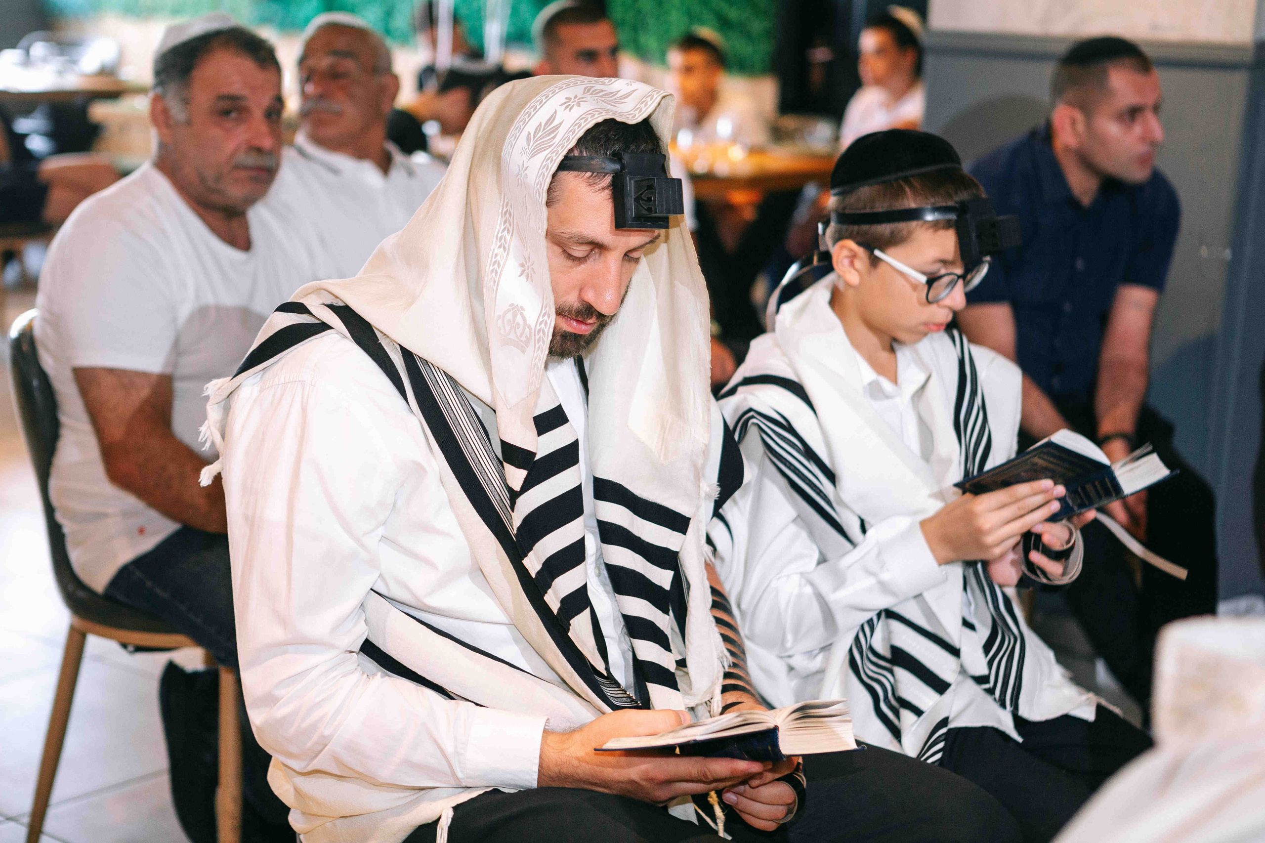 BAR MITZVAH IN A RESTAURANT (NETANYA). Https://shi-photo.com/