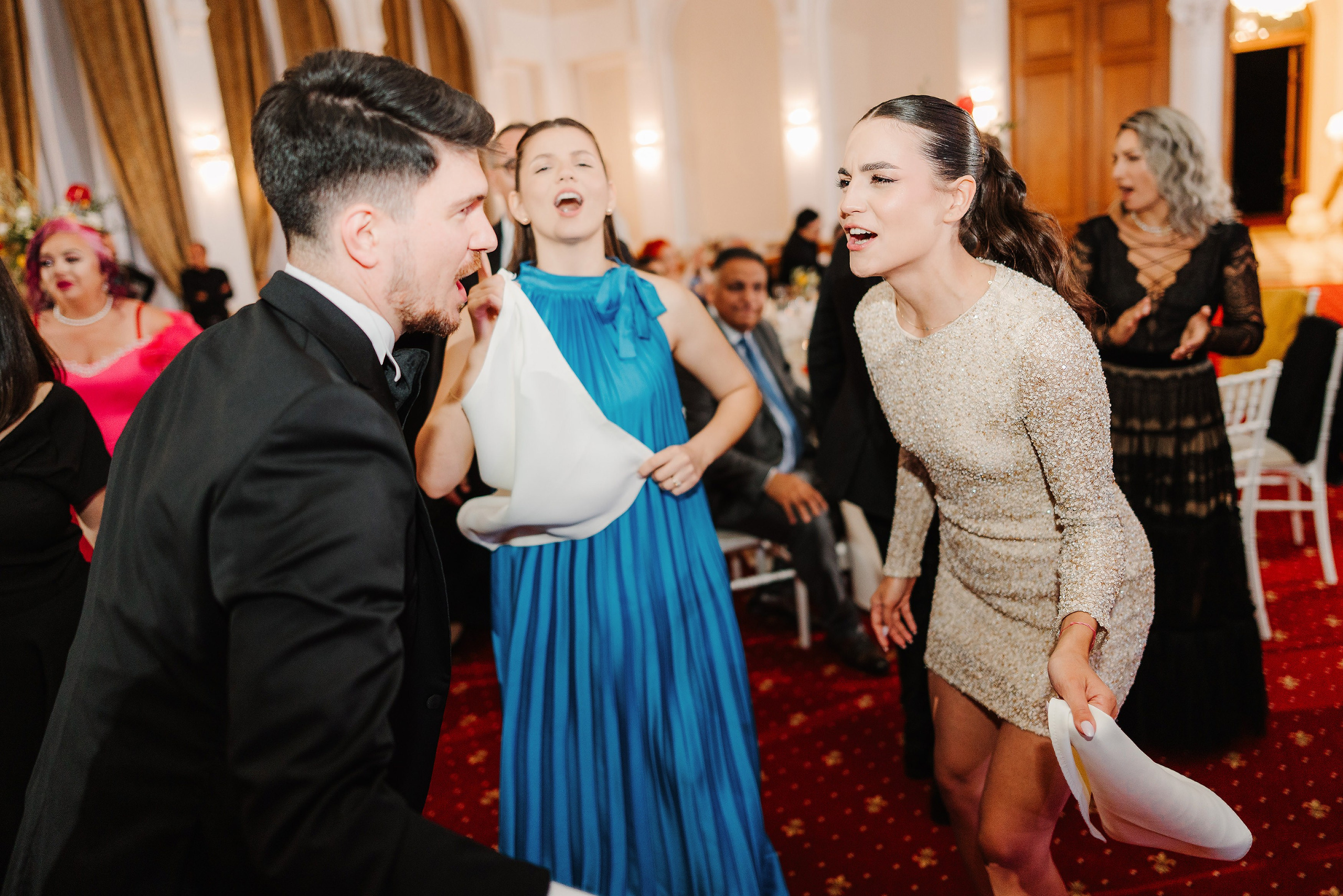 Gabriela și Răzvan. Tayfun — Fotograf