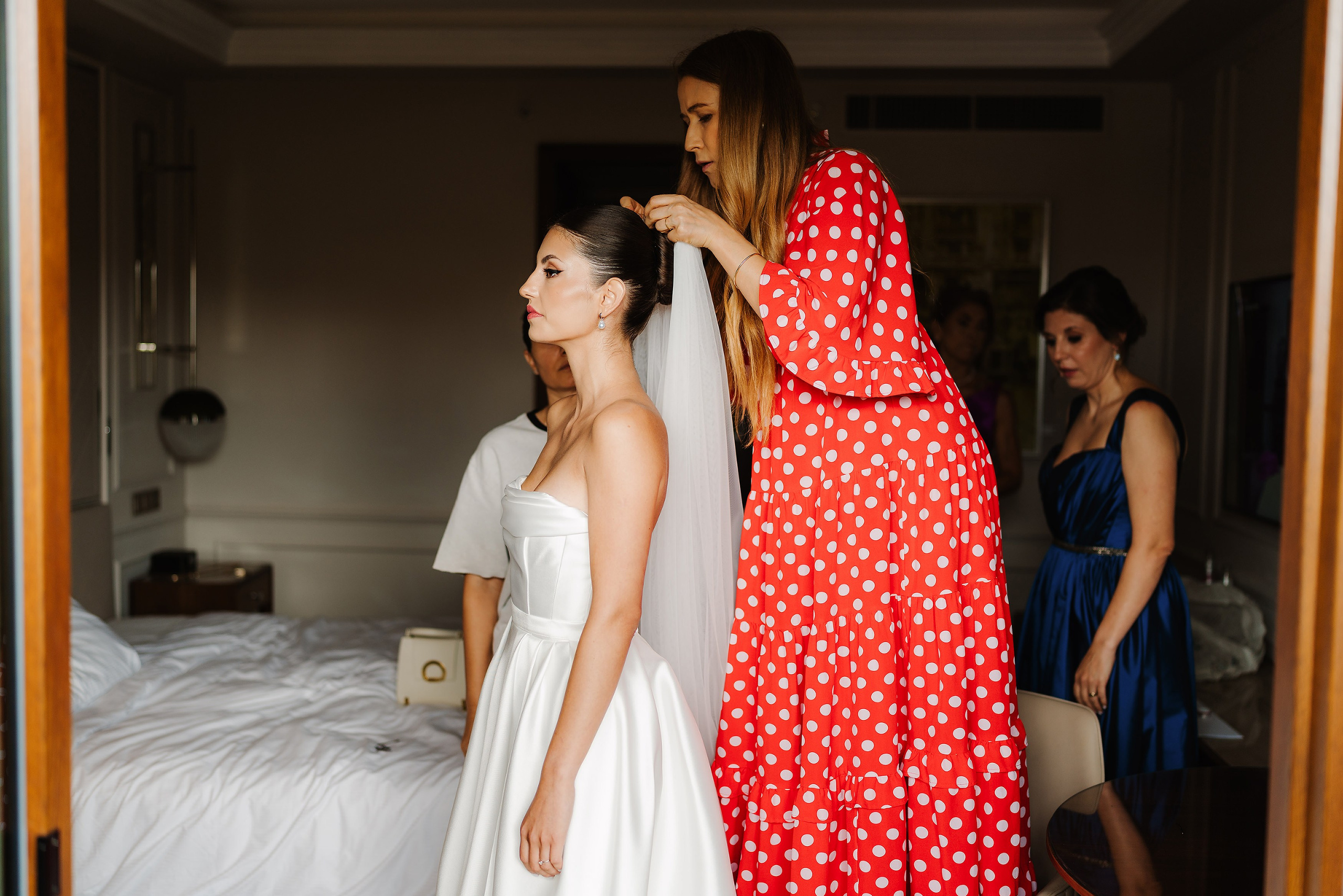 Gabriela și Răzvan. Tayfun — Fotograf