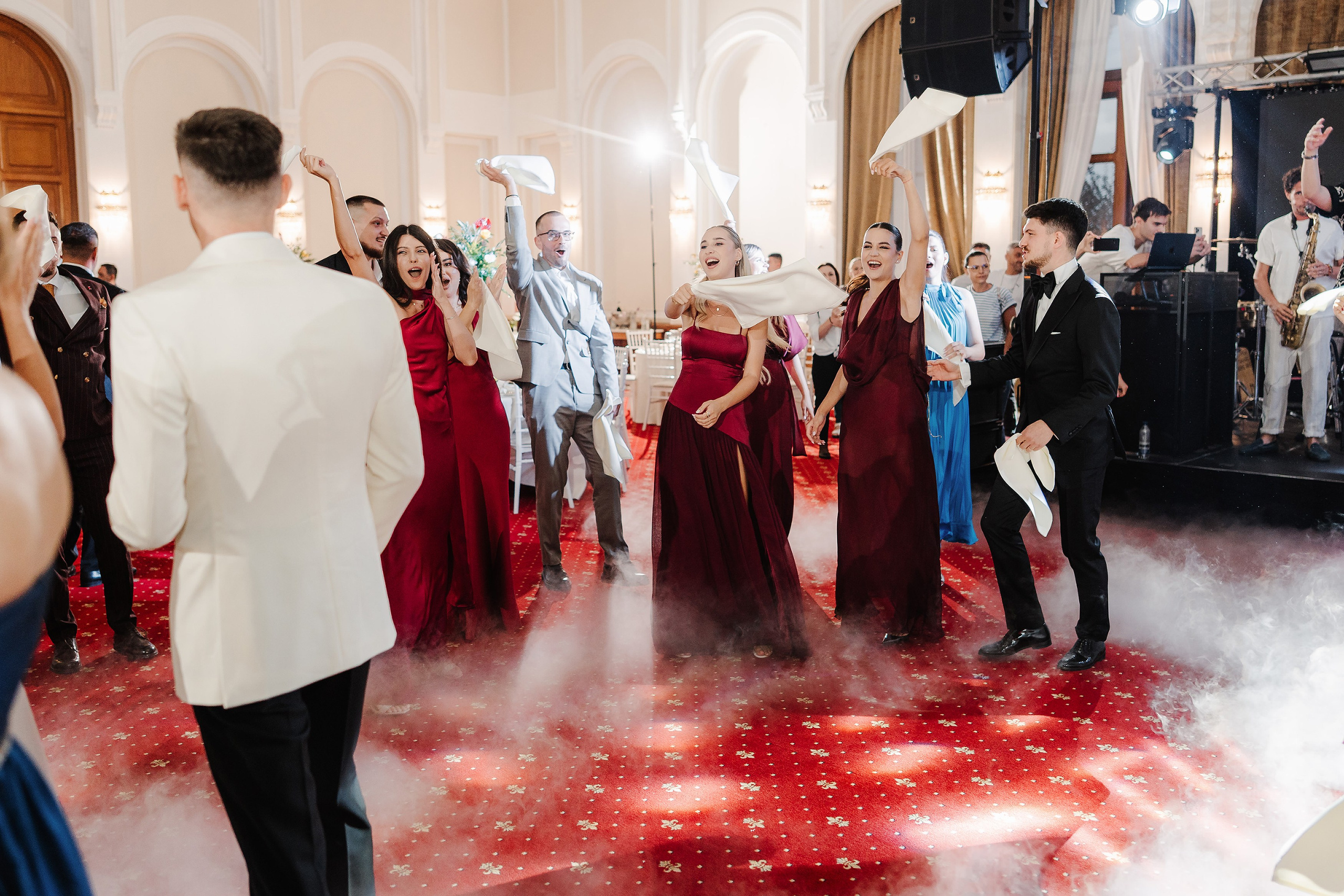 Gabriela și Răzvan. Tayfun — Fotograf