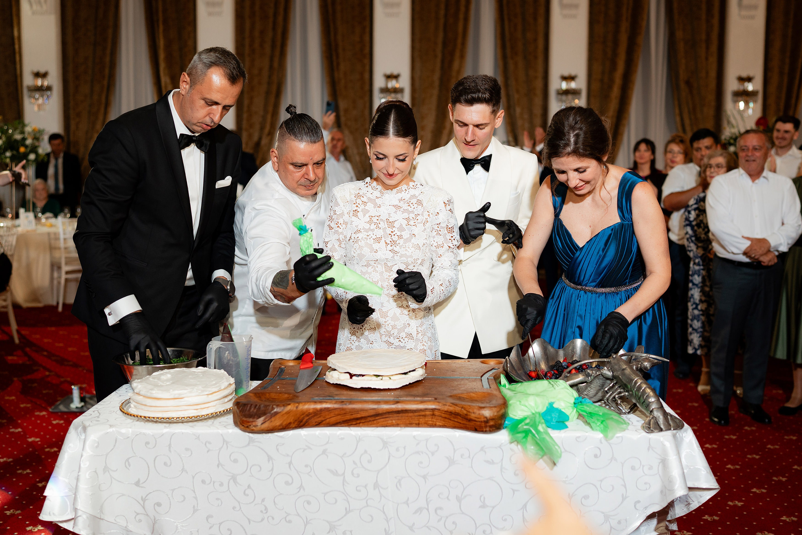 Gabriela și Răzvan. Tayfun — Fotograf
