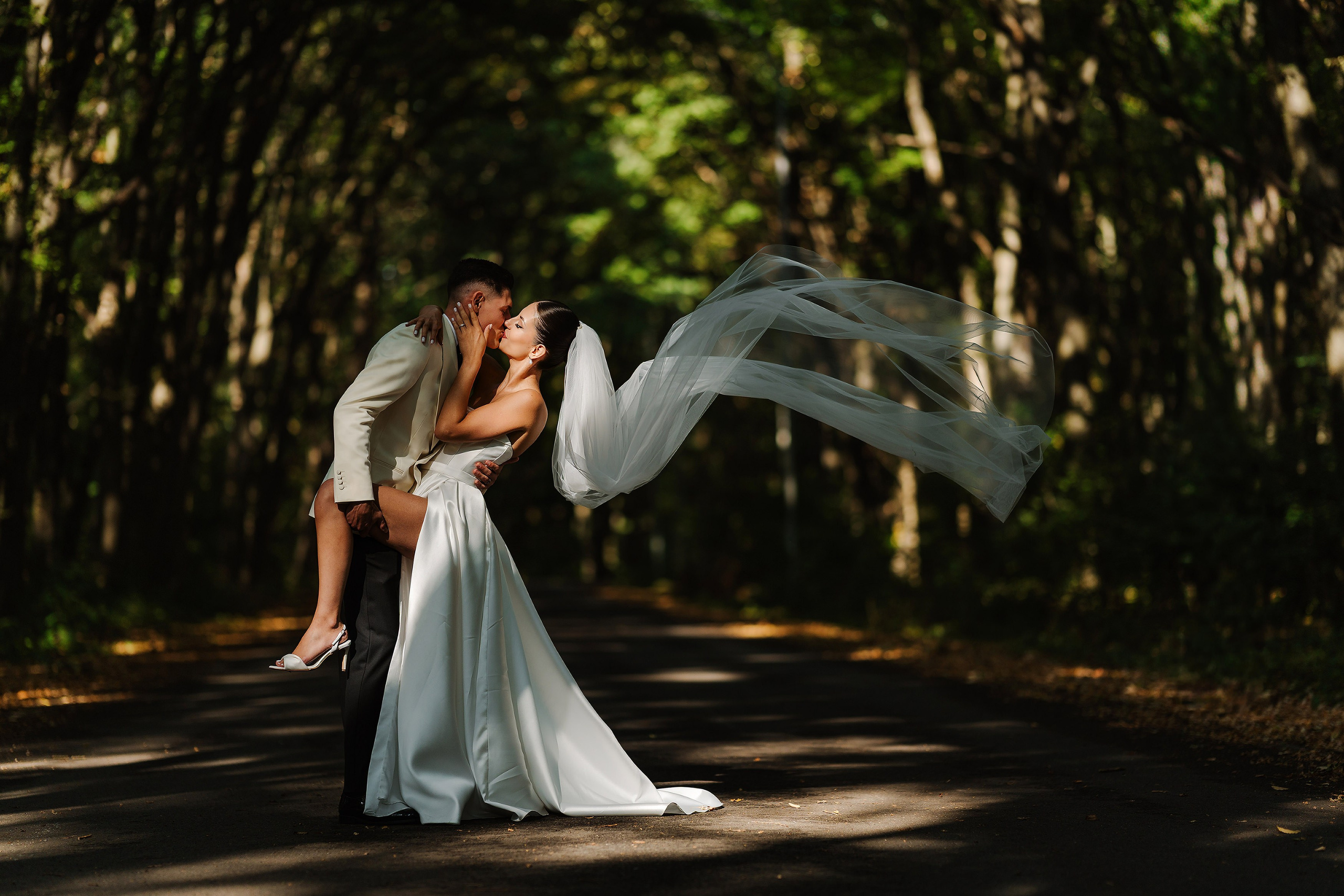 Gabriela și Răzvan. Tayfun — Fotograf