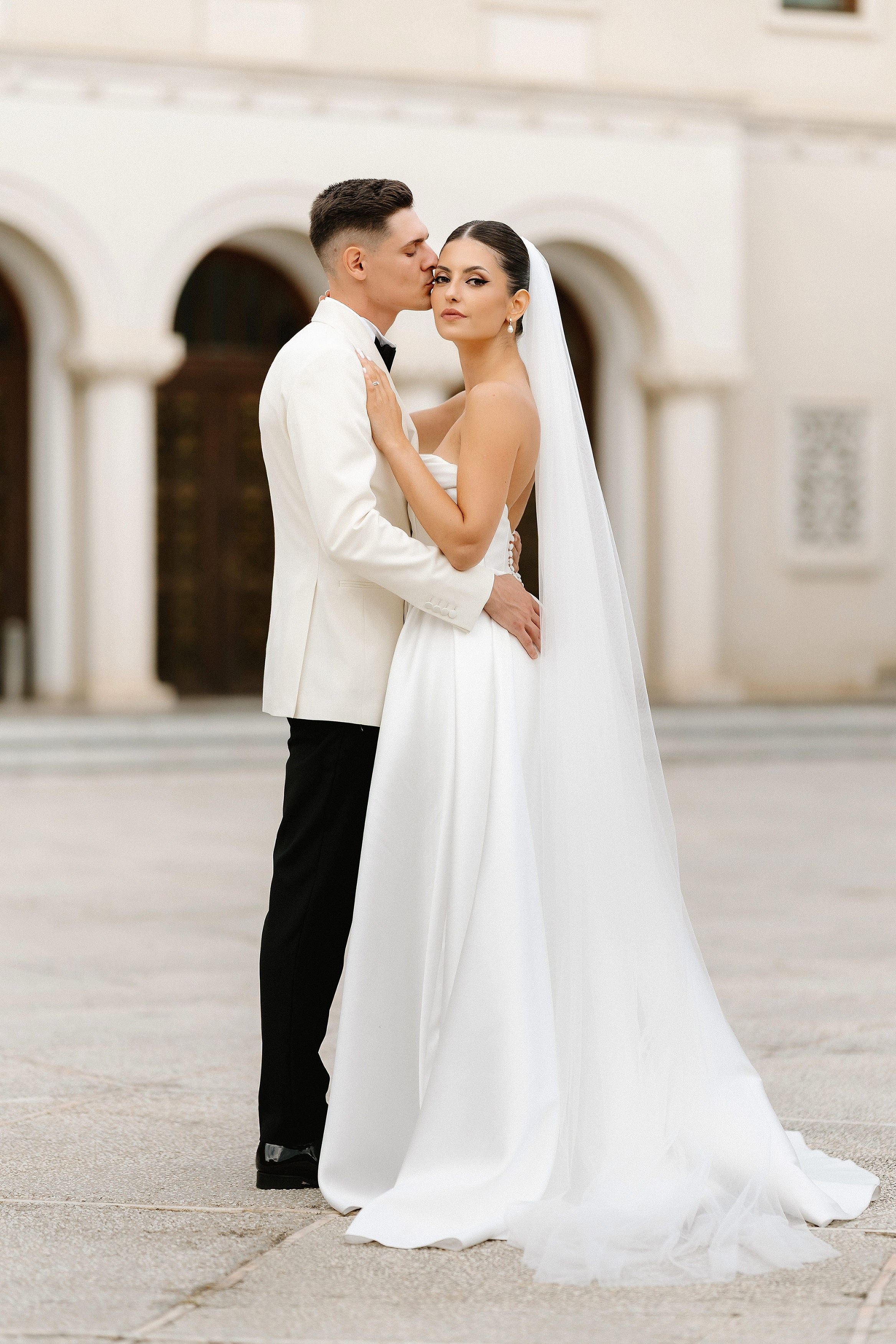 Gabriela și Răzvan. Tayfun — Fotograf