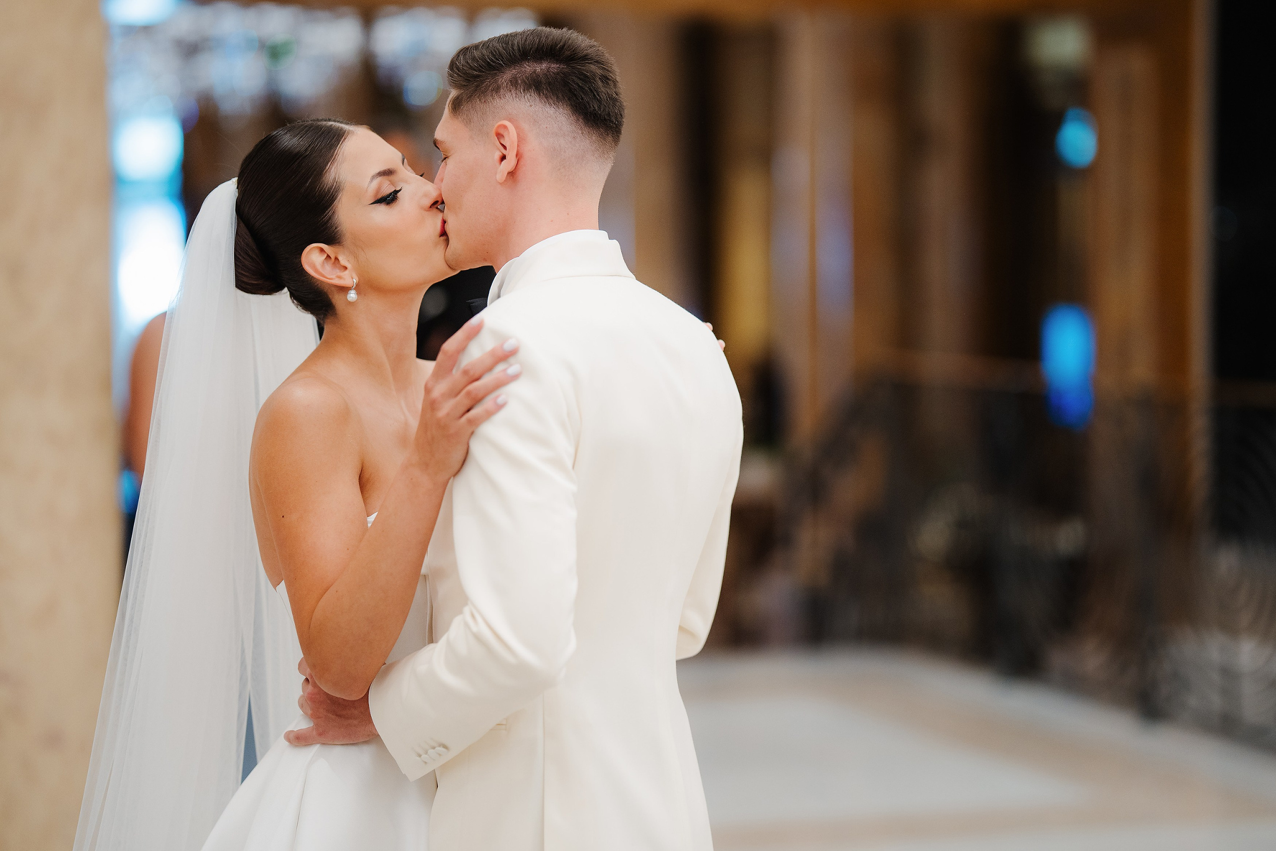 Gabriela și Răzvan. Tayfun — Fotograf