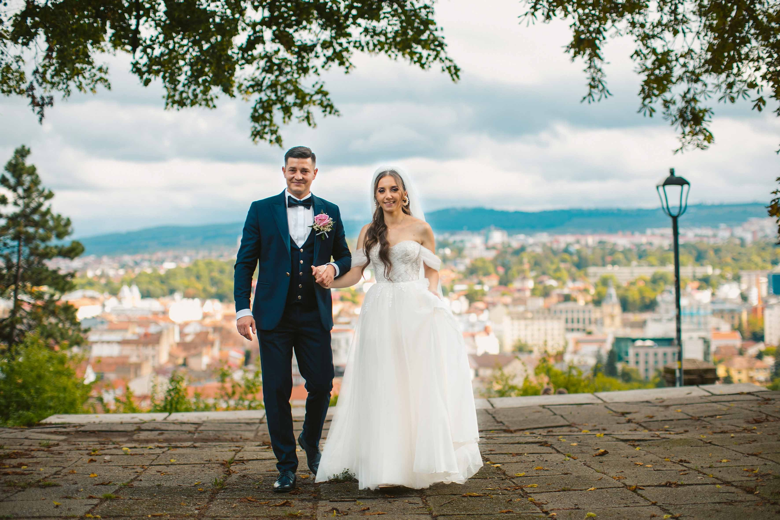 Laura & Mihai. Contrast Studio