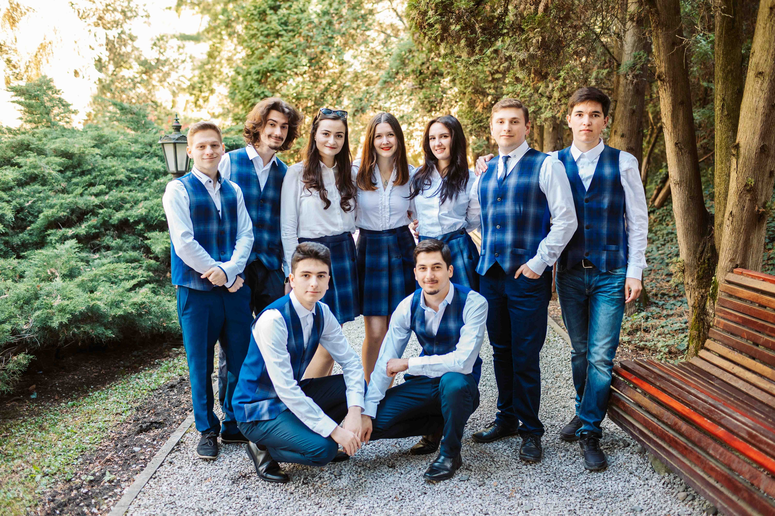 12C — Unirea. Contrast Studio