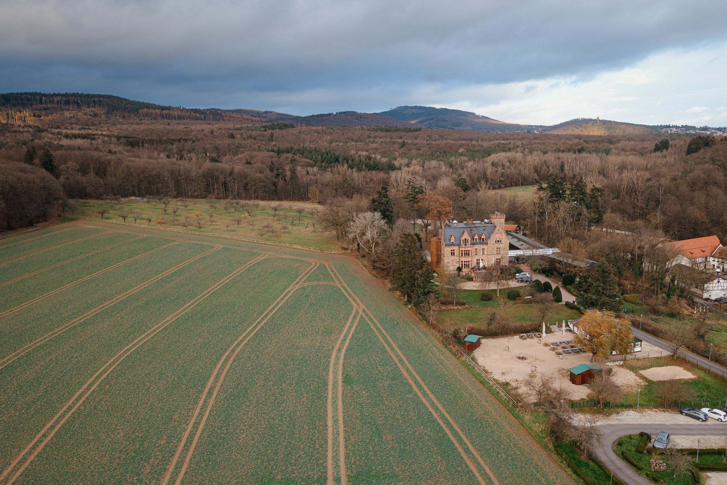 Civil Wedding in Frankfurt-Höchst. Wedding photographer & videographer Frankfurt | Denis Mirosnik