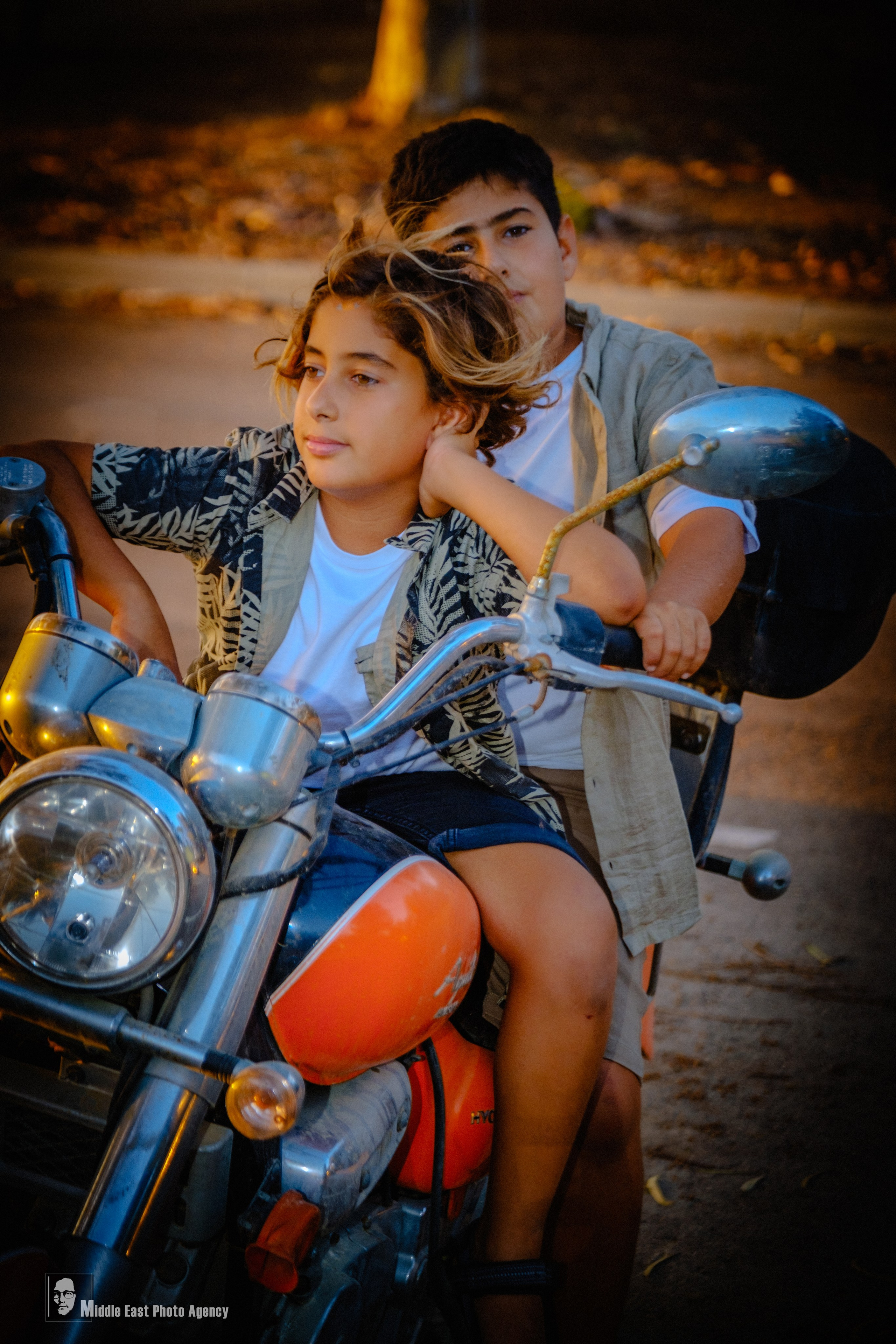 בר מצוה ליהונתן ואיתמר. Middle East Photo Agency — Photography & Event Magnets — סוכנות צילום והדפסת מגנטים לאירועים