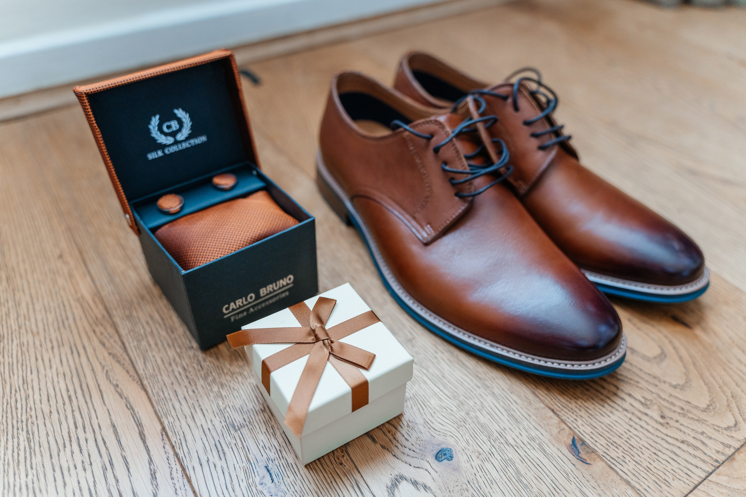 wedding photographer in Canterbury, Wellington House wedding photography, Wellington House wedding ceremony, Wellington House civil marriage, Wellington House inside, Wellington House wedding, Wellington House civil marriage, Wellington House civil marriage ceremony, свабедная церемония в Wellington House, свадебный фотограф в Canterbury