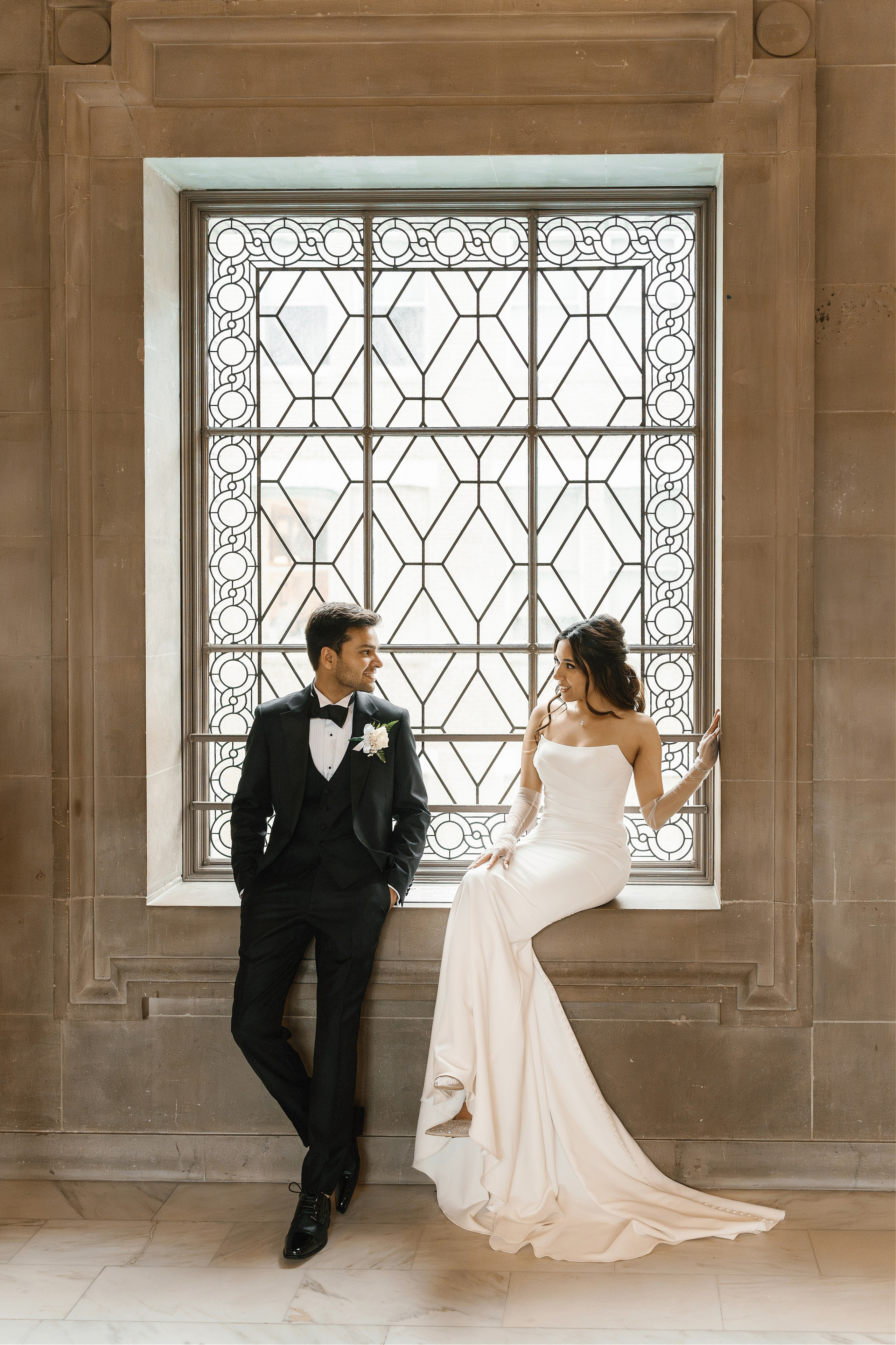 San Francisco City Hall Wedding. Wedding Photography & Videography Team in California, Los Angeles, San Francisco, San Diego and Travel