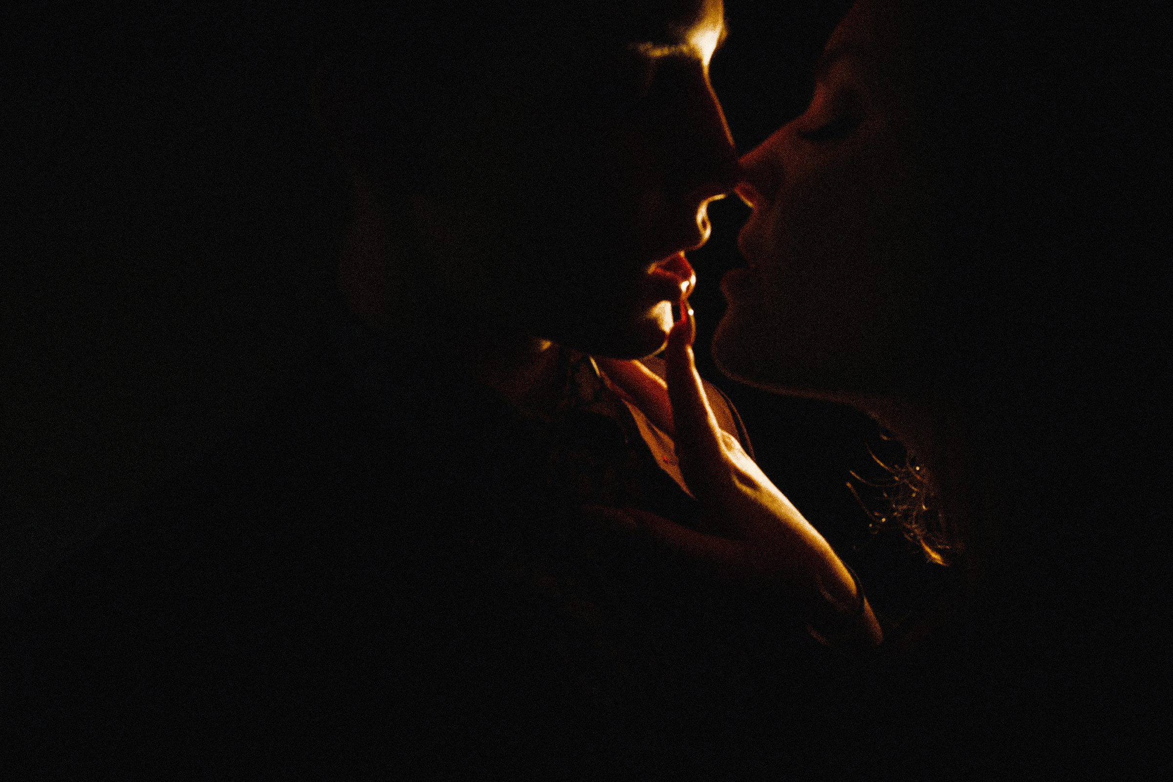 No cash. Wedding Photographer Tel-Aviv