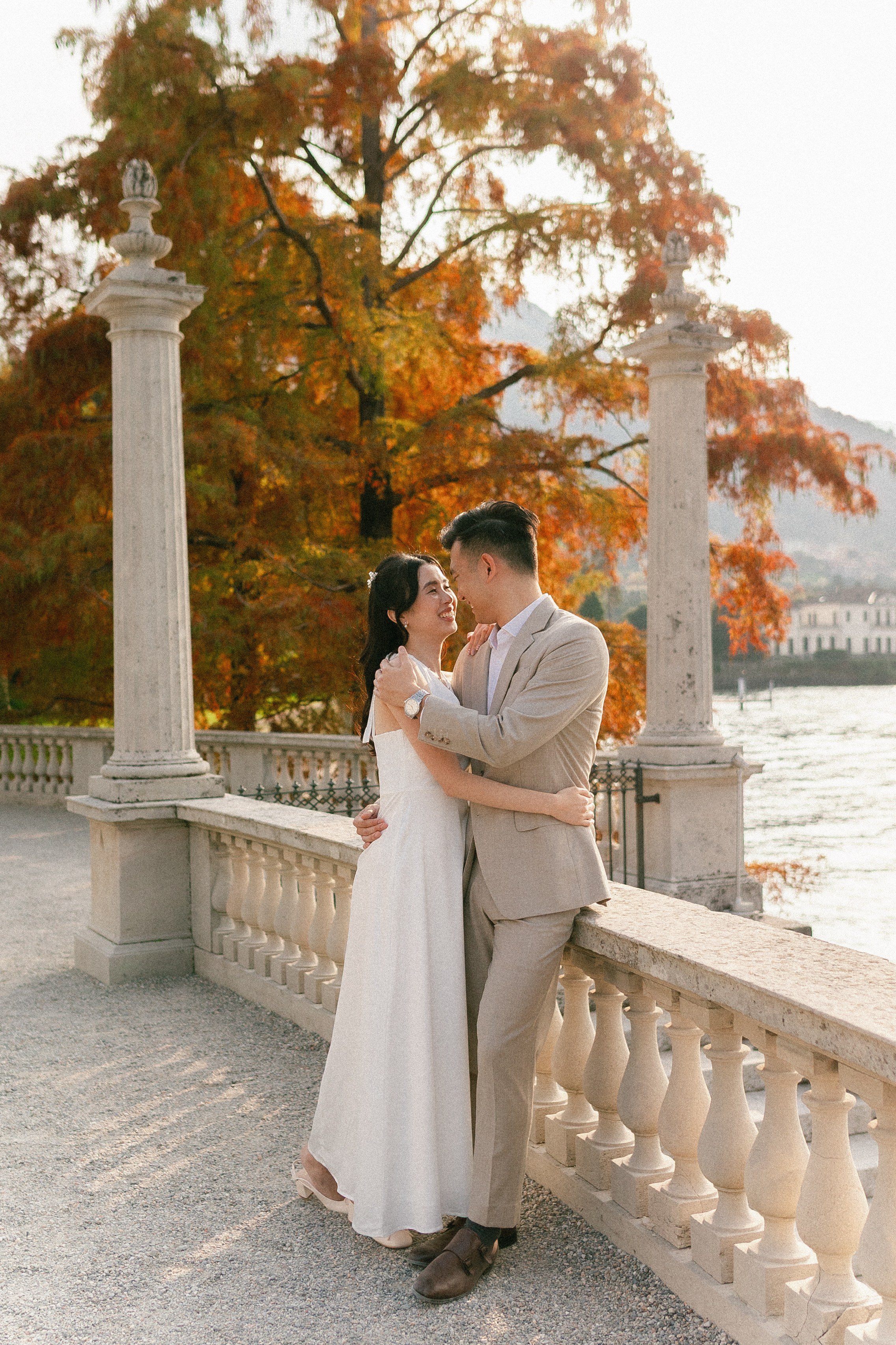 Elopement on Lake Como — Intimate Wedding Photography by Anna Linnik. Photographer in Italy Anna Linnik