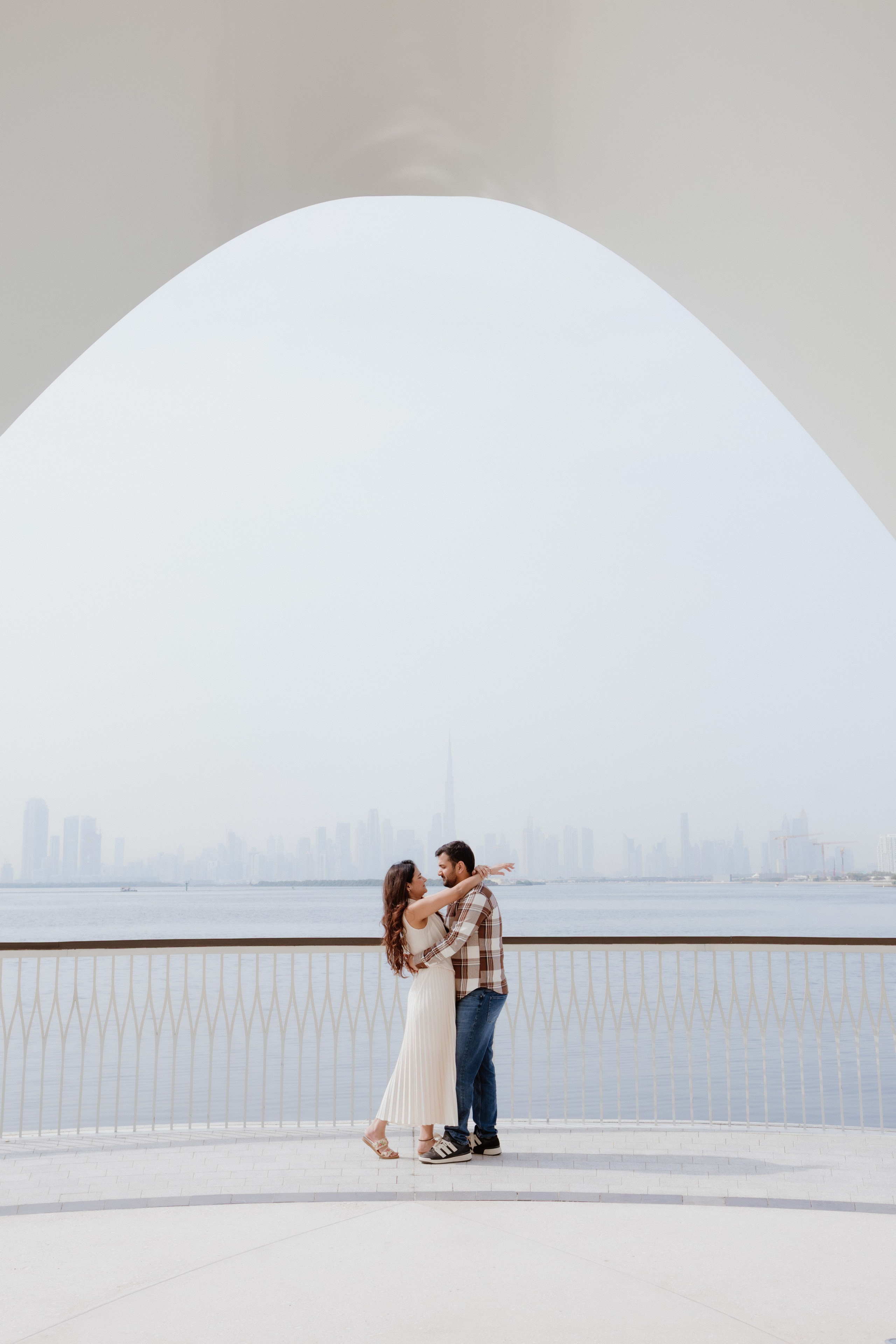 COUPLE SESSIONS. Love Emotions Weddings