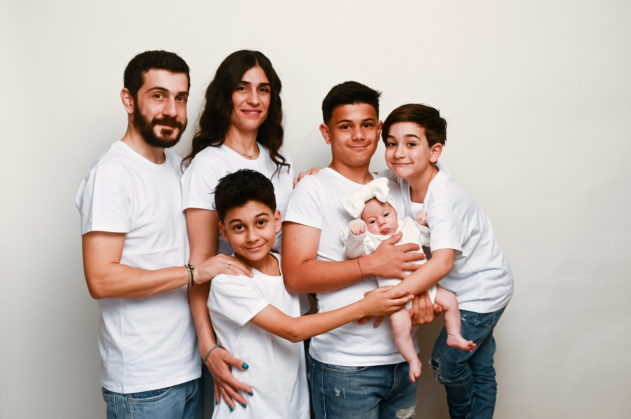 Studio Family Photoshoot. WELCOME