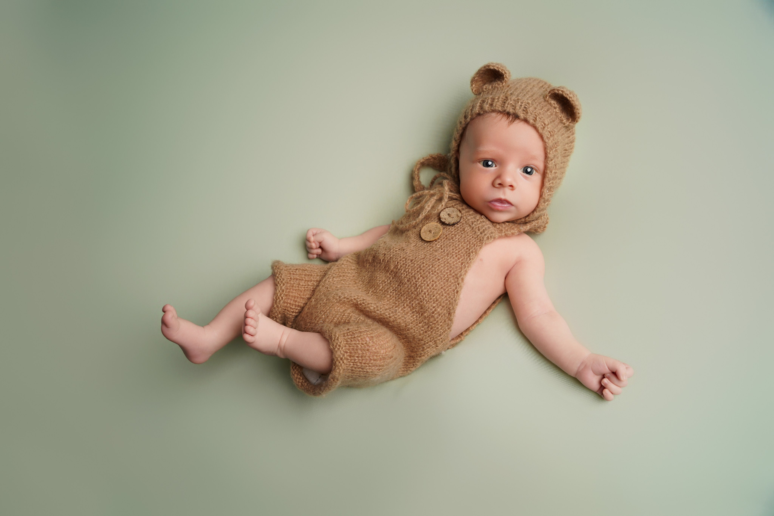 Leano & Familie. Neugeborenenfotografin und Retoucher in Augsburg Nastassia Schneider