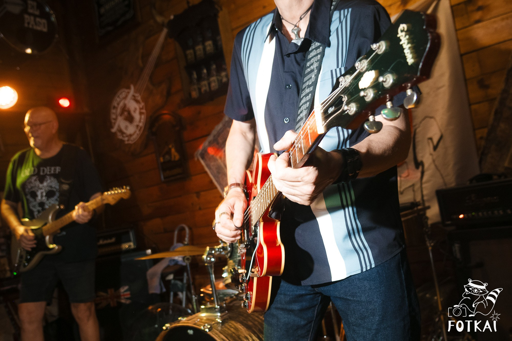 Jam Night в баре El Paso, Торревьеха — фоторепортаж живого джем-сейшена, июнь 2026 | FOTKAI