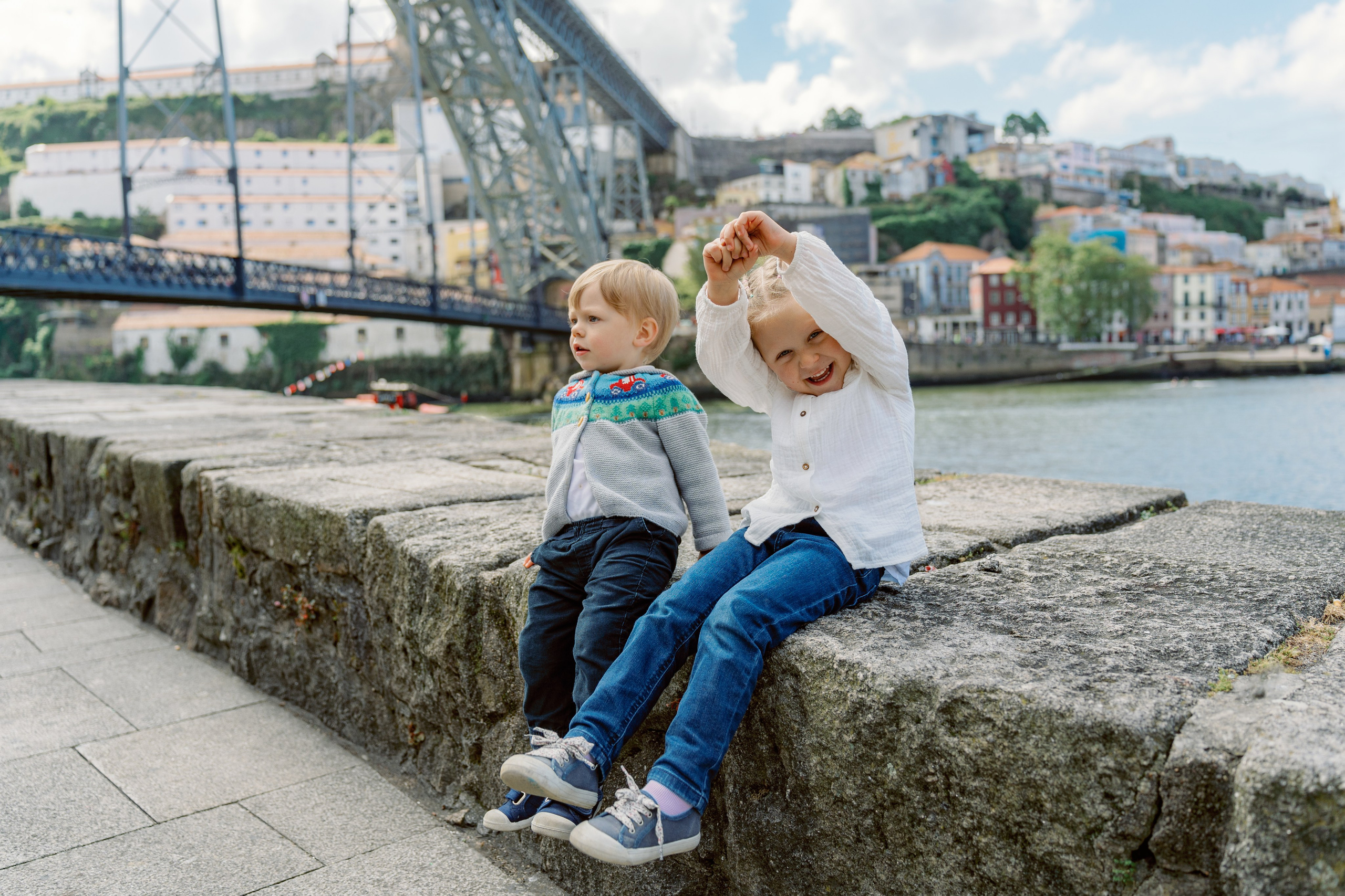 Семейная фотосессия в Порту. Фотограф в Португалии Полина Готовая