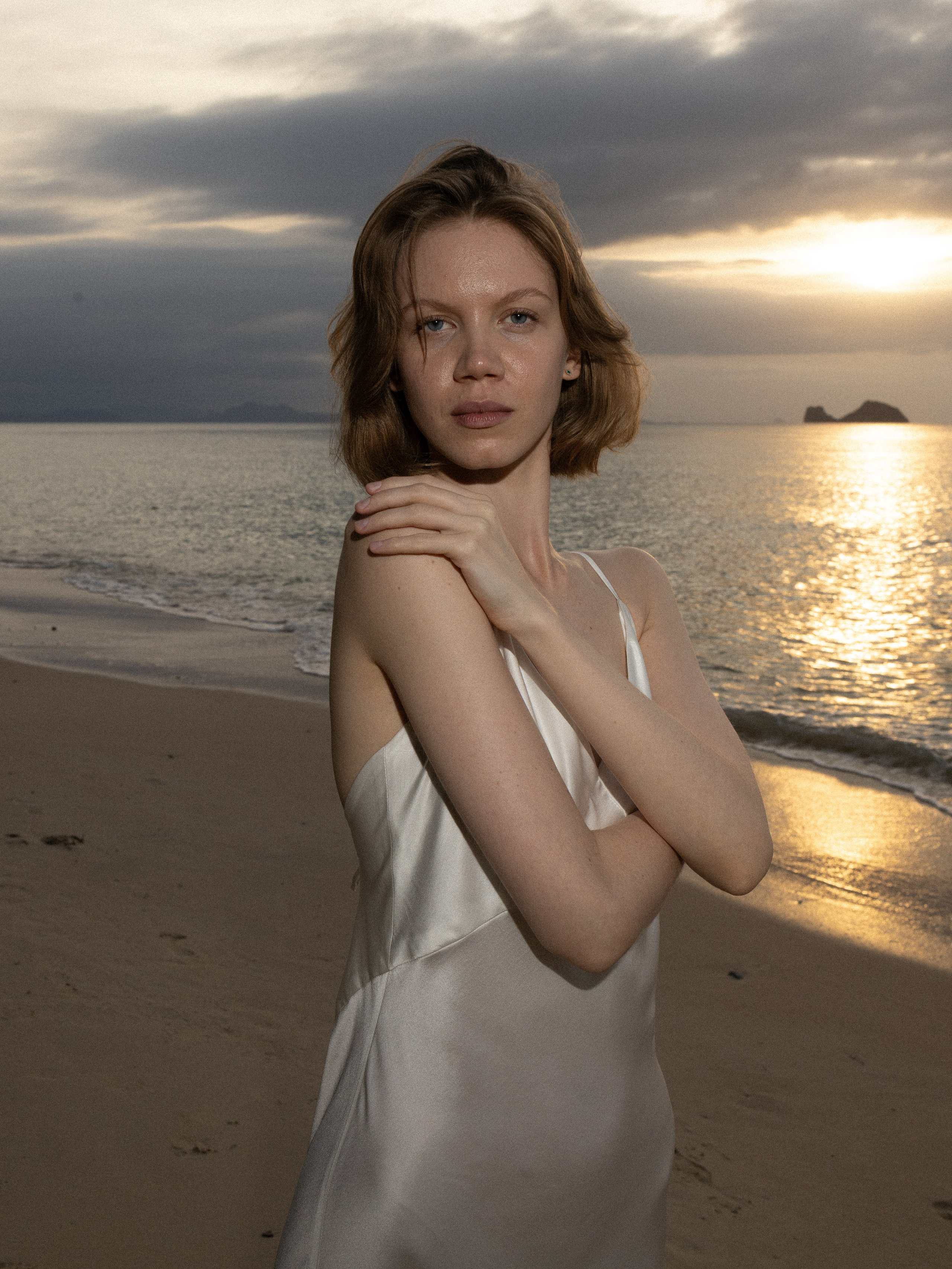 INDIVIDUAL WOMEN'S PHOTO SHOOT. Photographer on Koh Samui