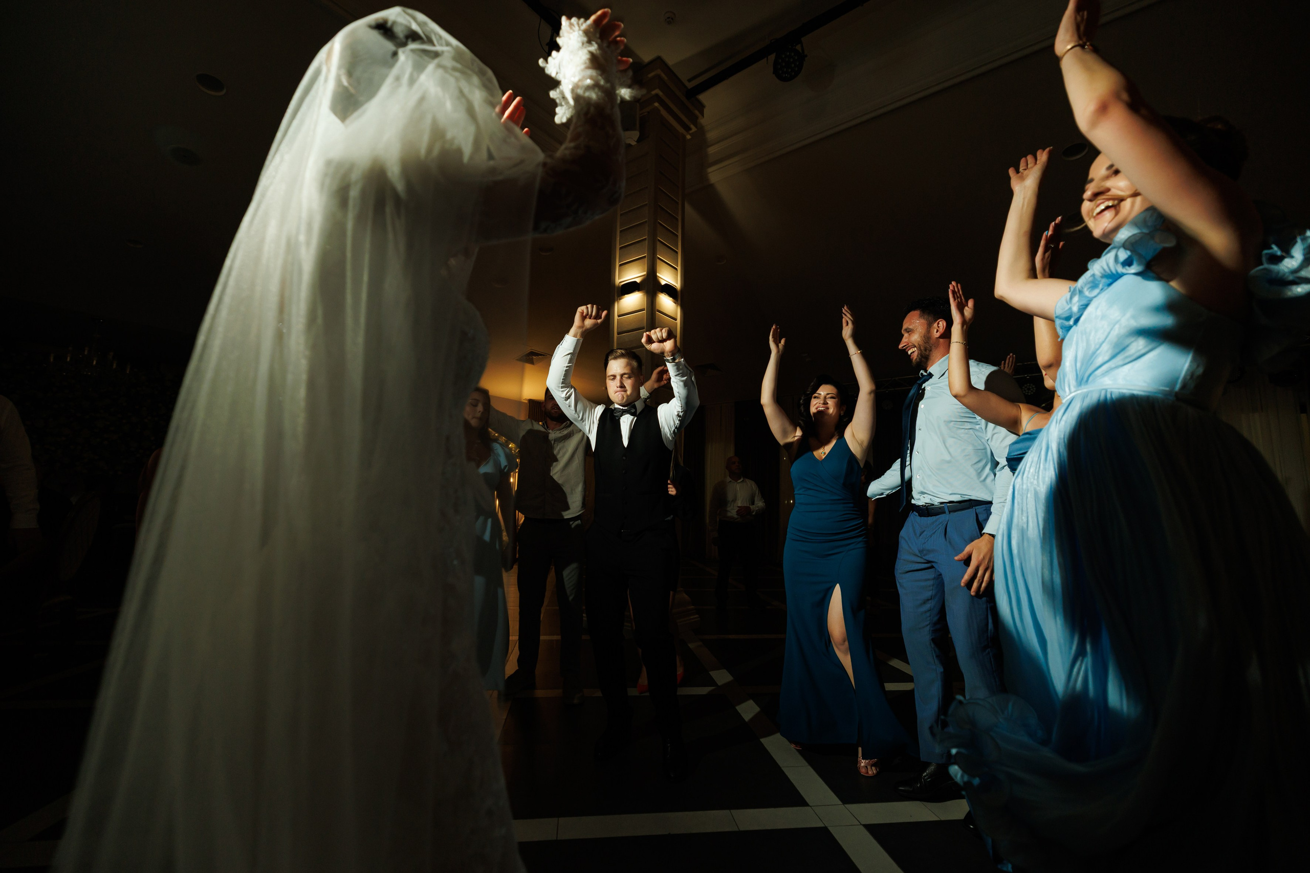 Fotograf nunta chisinau. Dinu Malancea. Dinumalancea.com — fotograf de nunta si familie. Moldova, Romania, UE