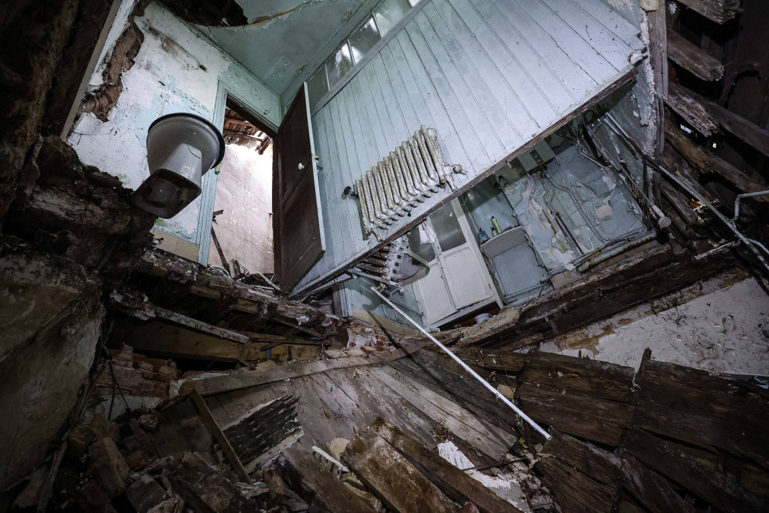 MAISON AU BOIS DORMANT. Natalia Bogdanovska. Films et photographie corporate en France