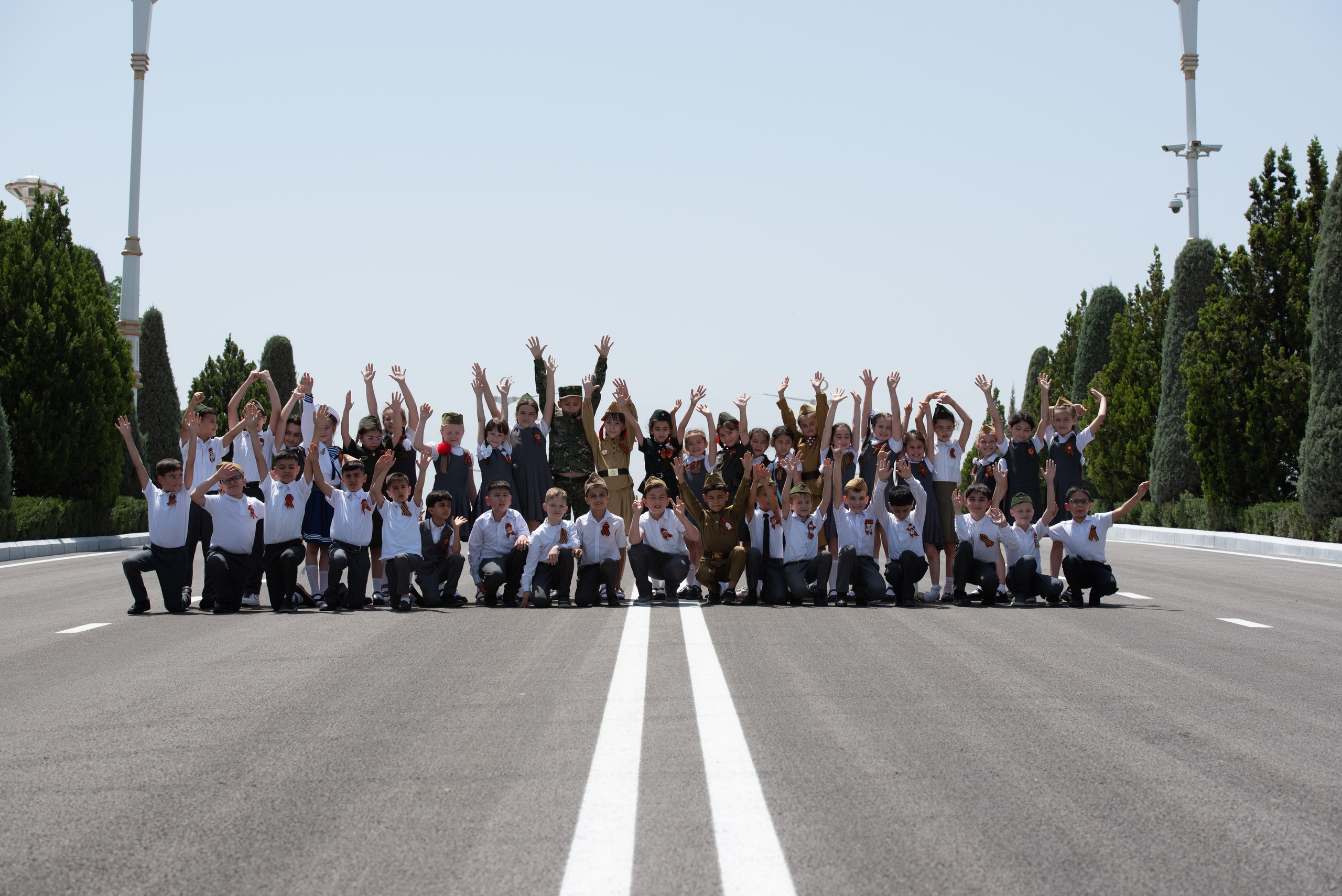 Вечный огонь 2"А» класс. Ваш фотограф в Ашхабаде Гамлет Осипов