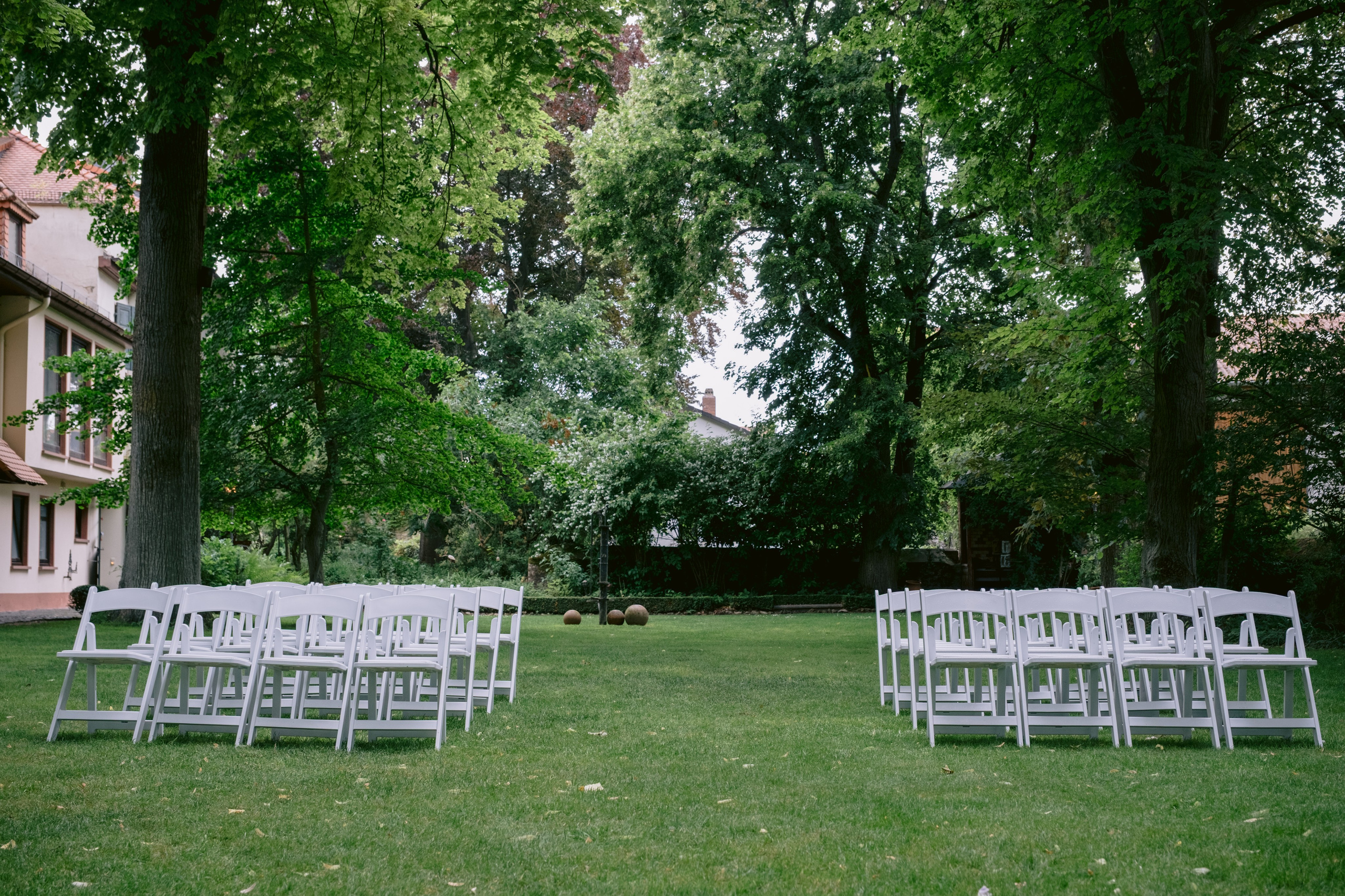 Artjom and Alex. Wedding photography — EMU Photos