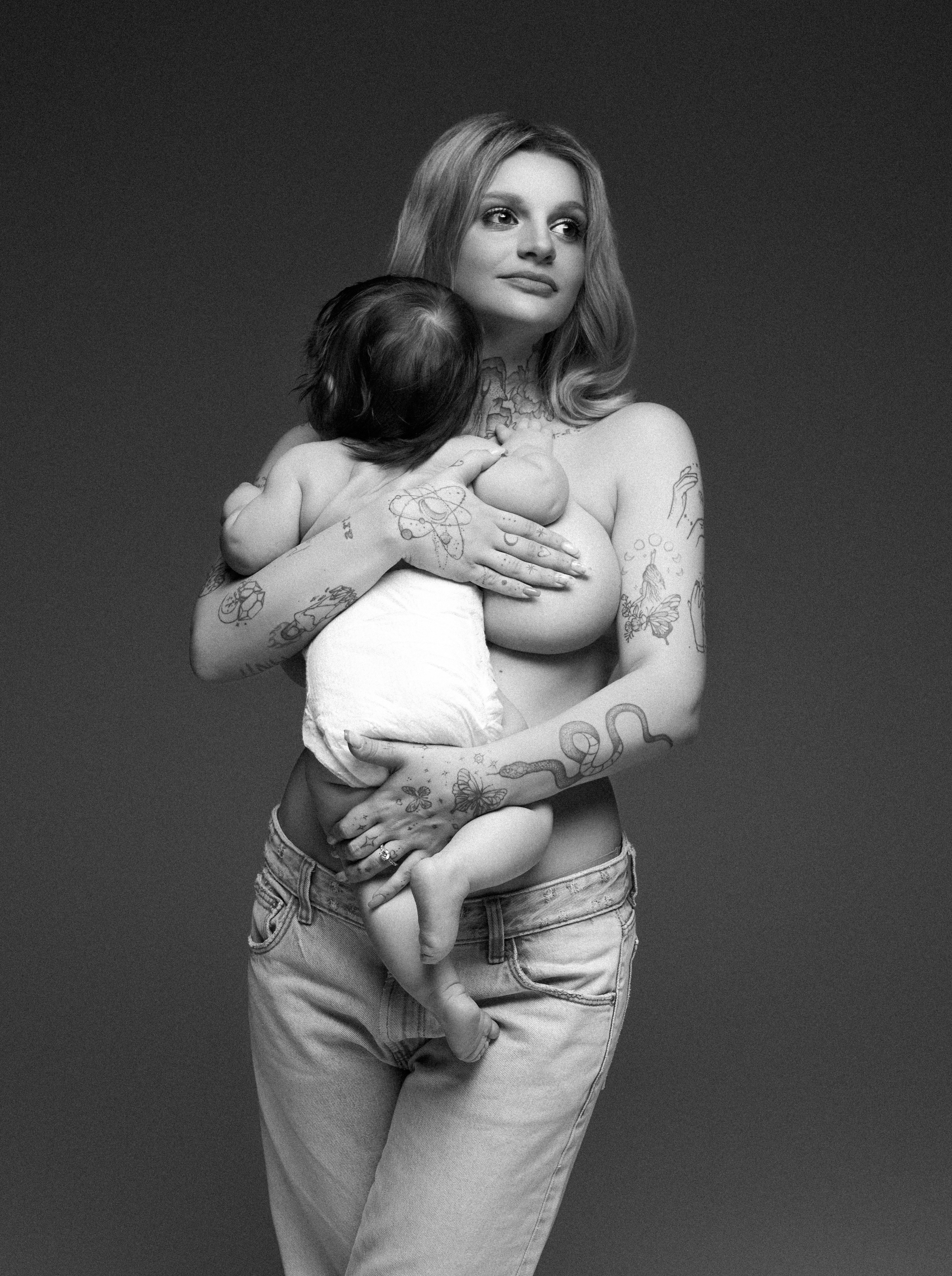 Vivien & Luna. Krása tehotenstva v objektíve — Maria Milosovic, tehotenská fotografka