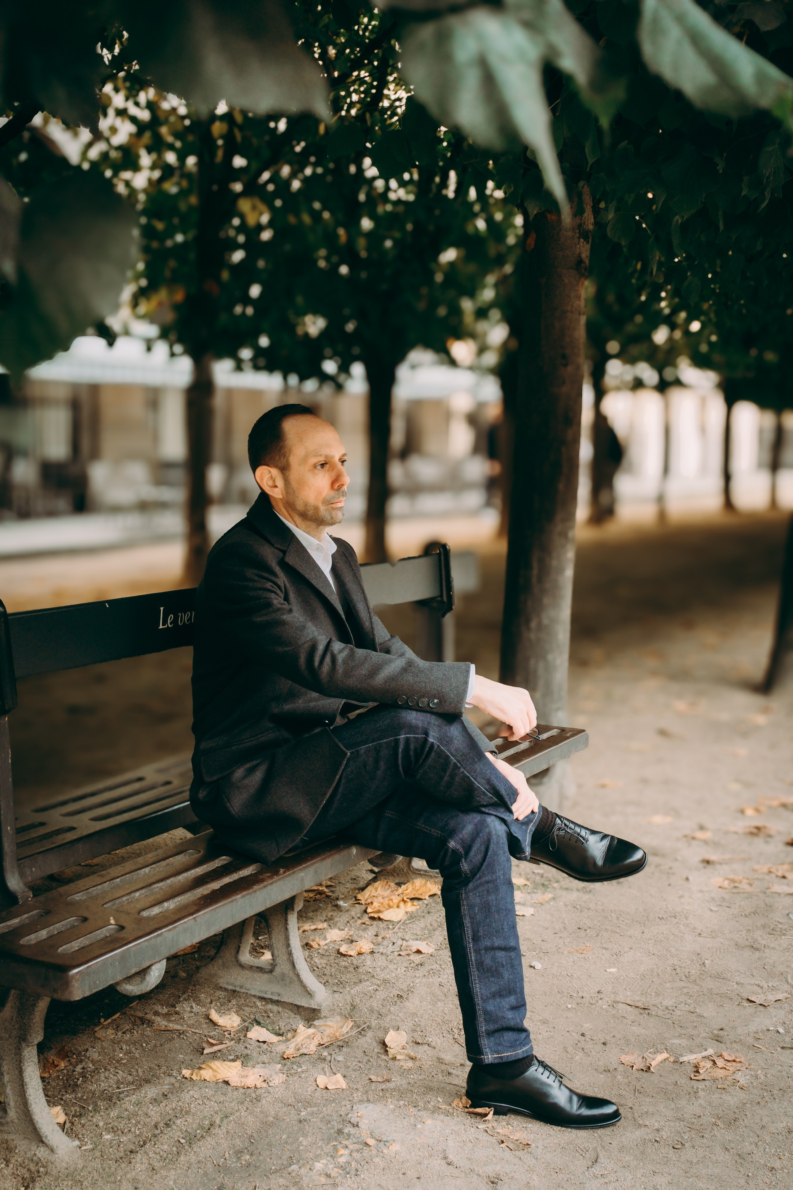 Office style in Paris. Photographer in Paris Marina Chaput