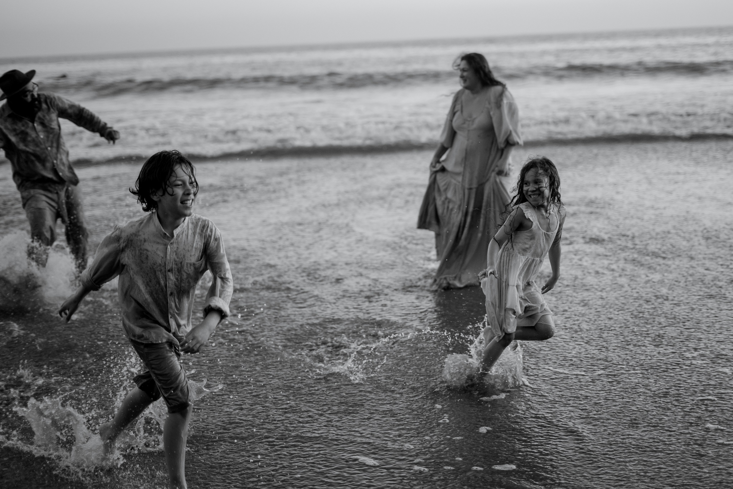 Family photoshoot. Orange County Wedding Photographer & Videographer | Candid & Timeless Wedding Photo + Video | Italiantsev