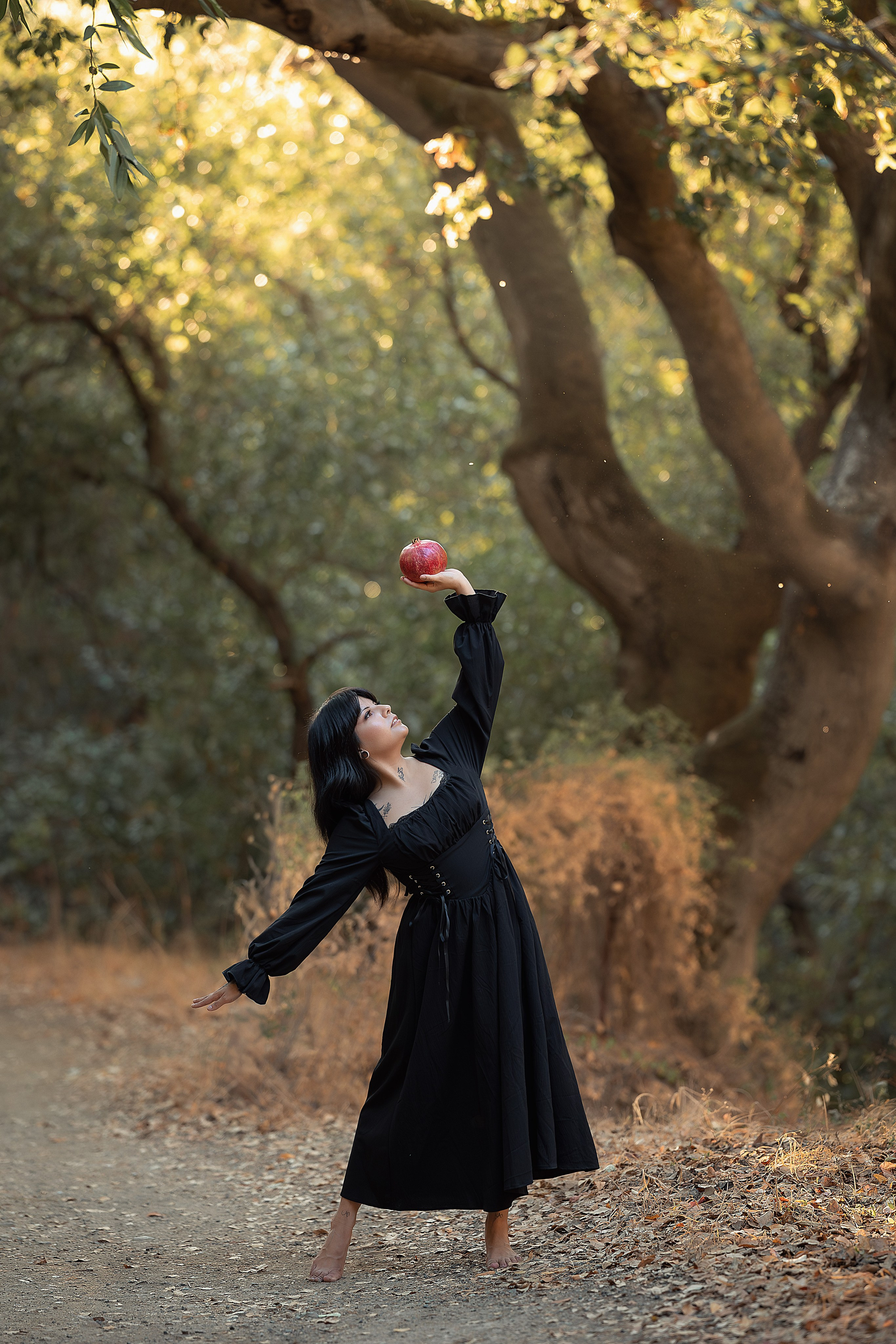 FEMALE PORTRAIT. Couples & Families photographer in Bay Area, San Jose, California