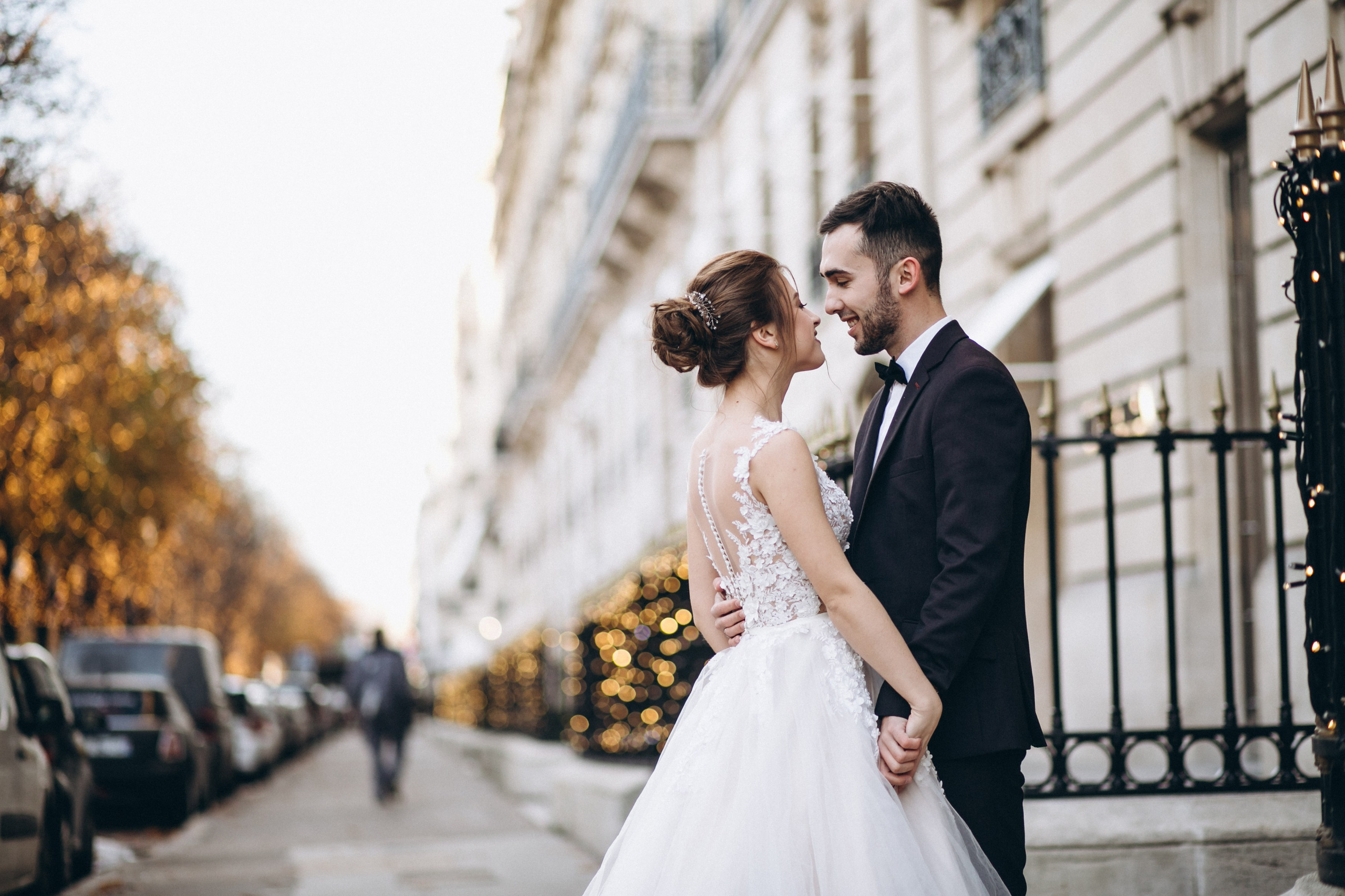 Professional wedding photoshoot in Paris. Alice Bell — Wedding photographer in New York