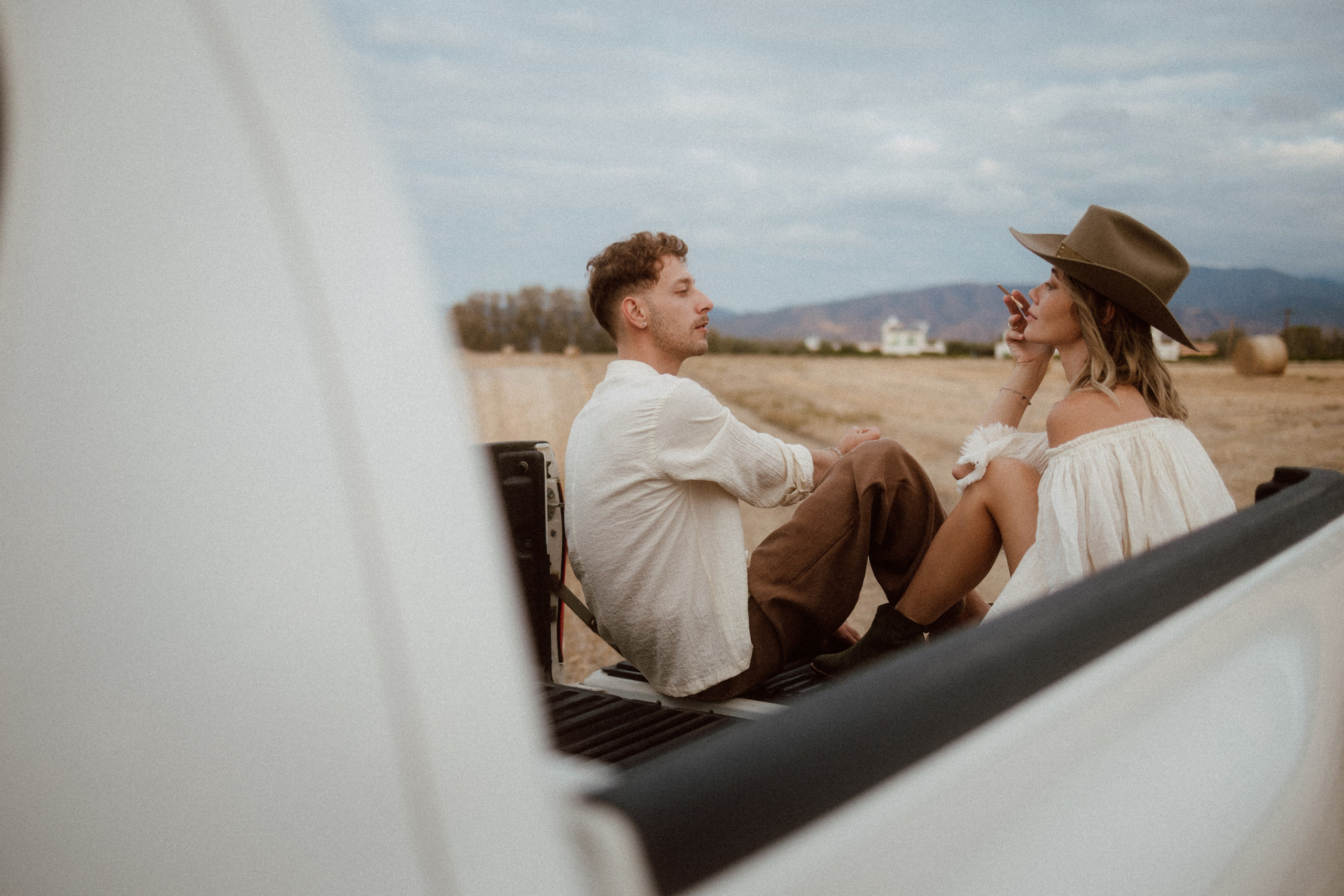 Inga & Alex. Photographer Alina Sparrow