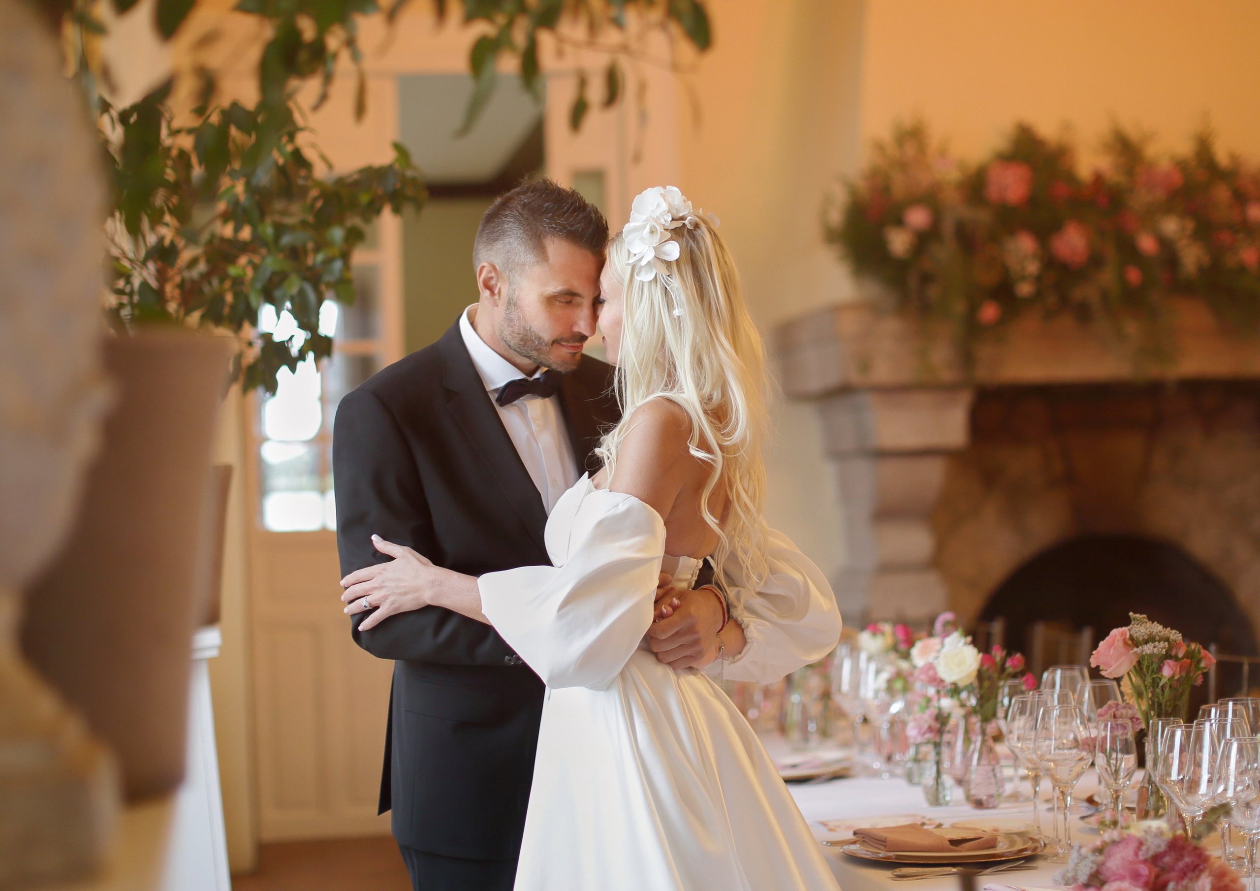 Madrid. Finca El Gasco. Luxury wedding, portrait, family photographer over Europe