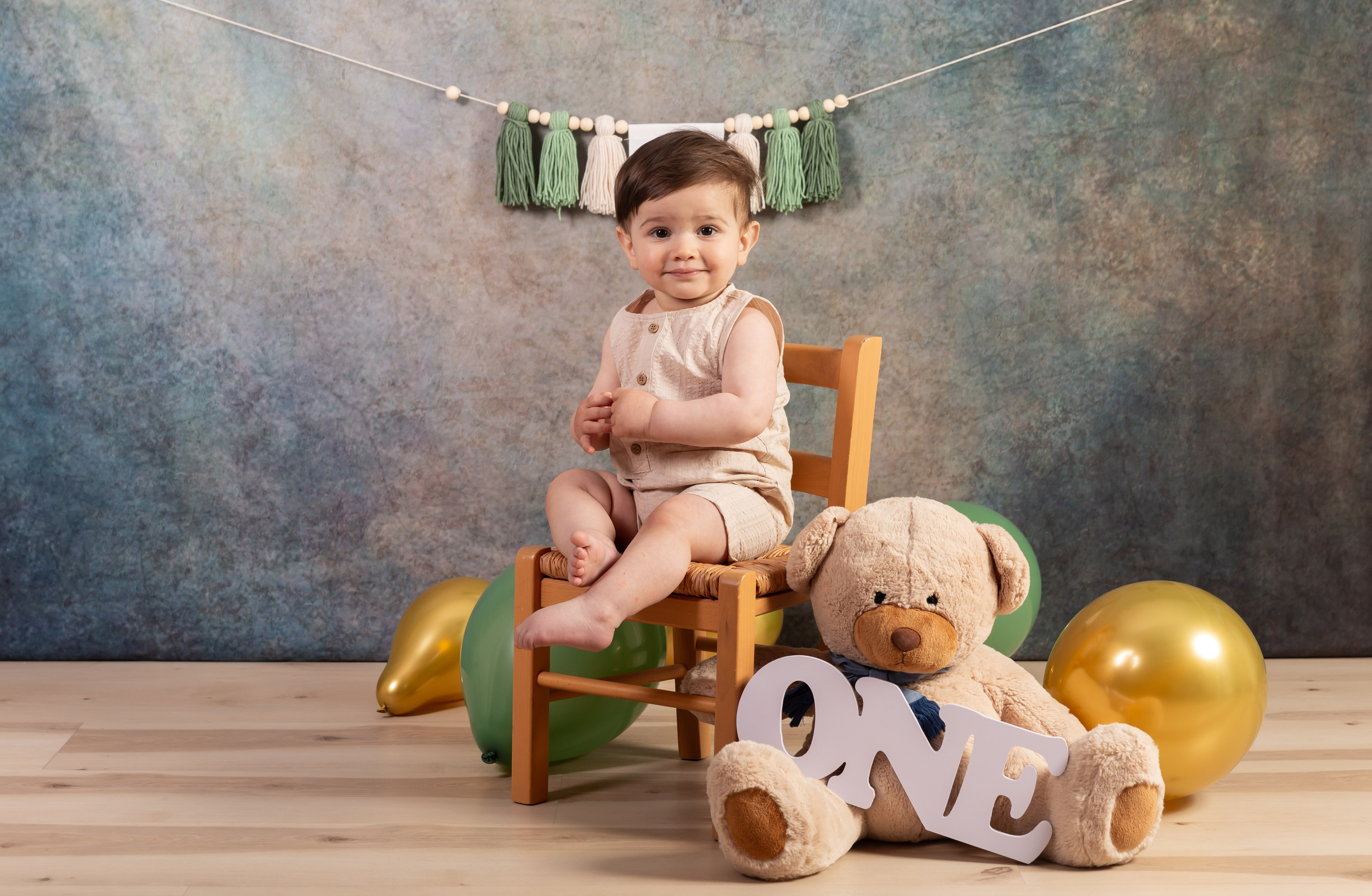 Smash Cake. Photographer is San Jose, Iryna Novosyolova