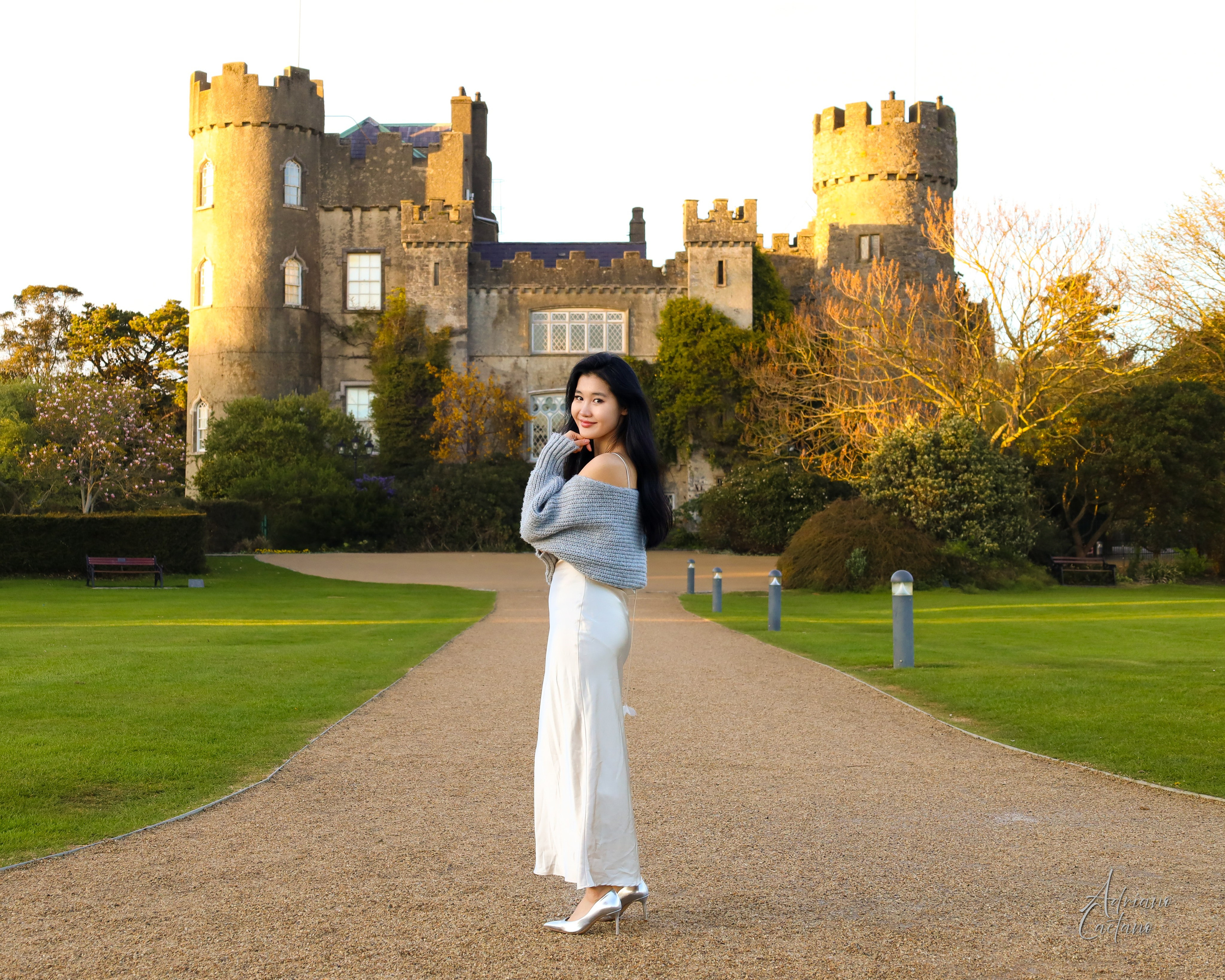 Lifestyle Portraits with Lkham Purev. Adriano Caetano photography in Dublin