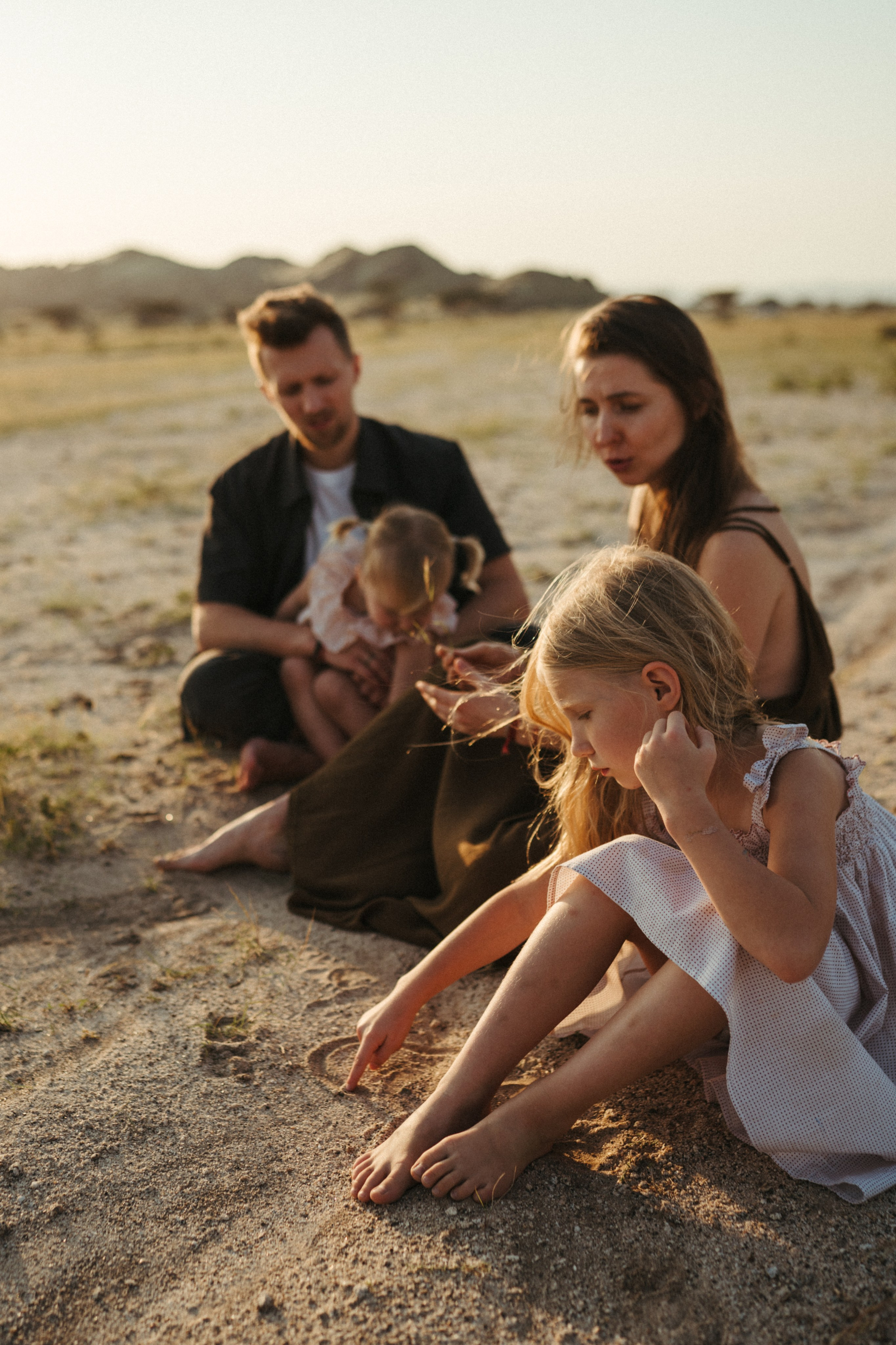 Khoroshilovs Family. Family photographer in Saudi Arabia