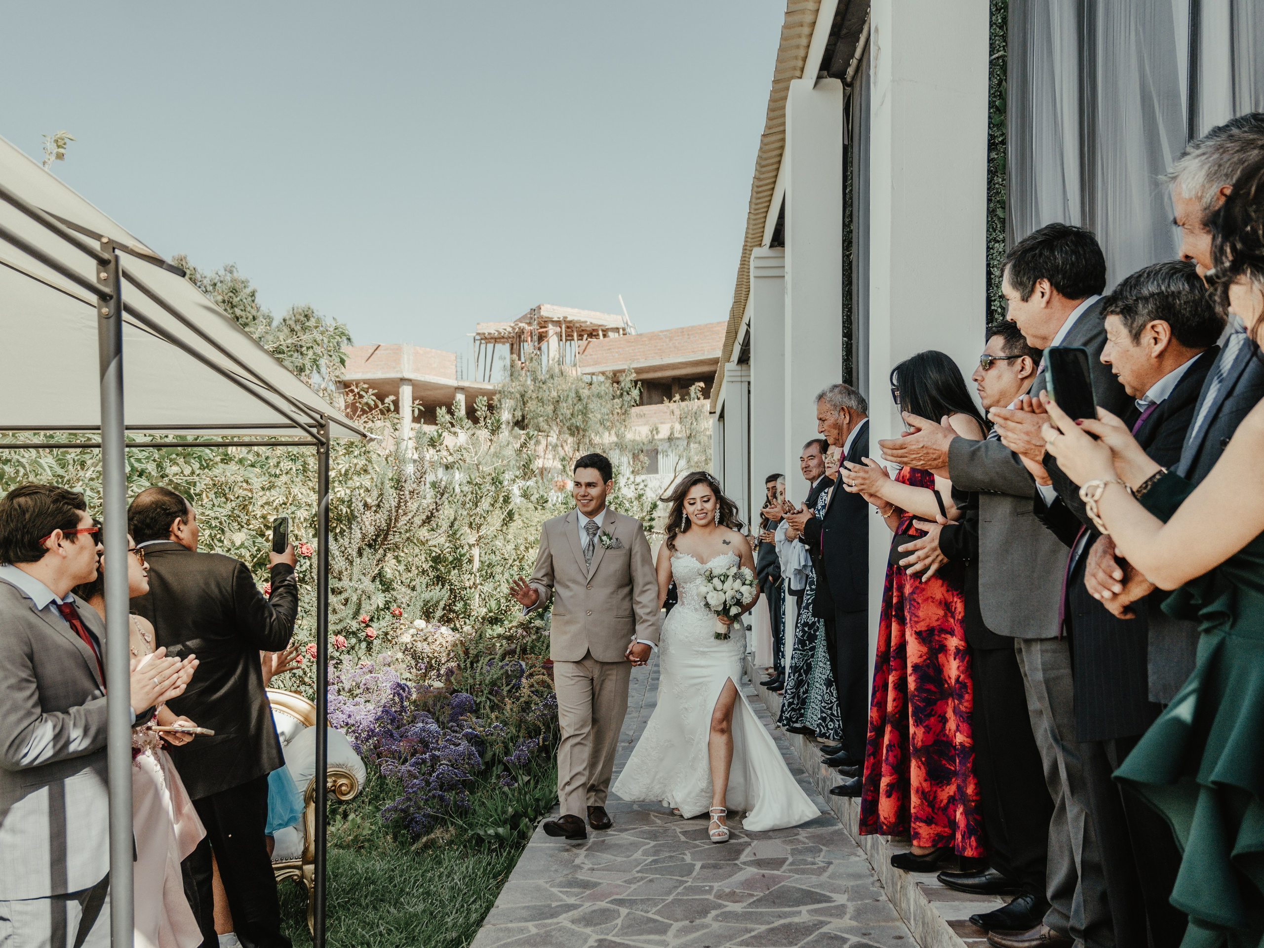 CARLA Y MARIO BODA RELIGIOSA. Studio KVTA | Fotografía y Video de Bodas en Arequipa