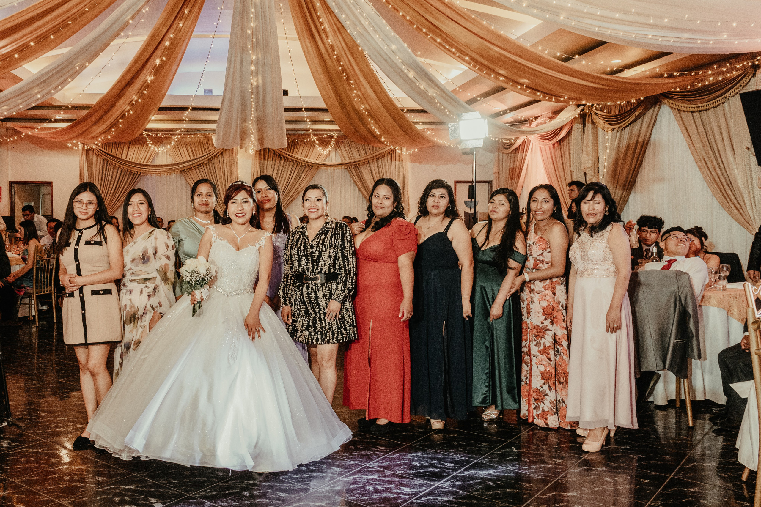 VANESSA + FRANKLIN BODA RELIGIOSA. Studio KVTA | Fotografía y Video de Bodas en Arequipa