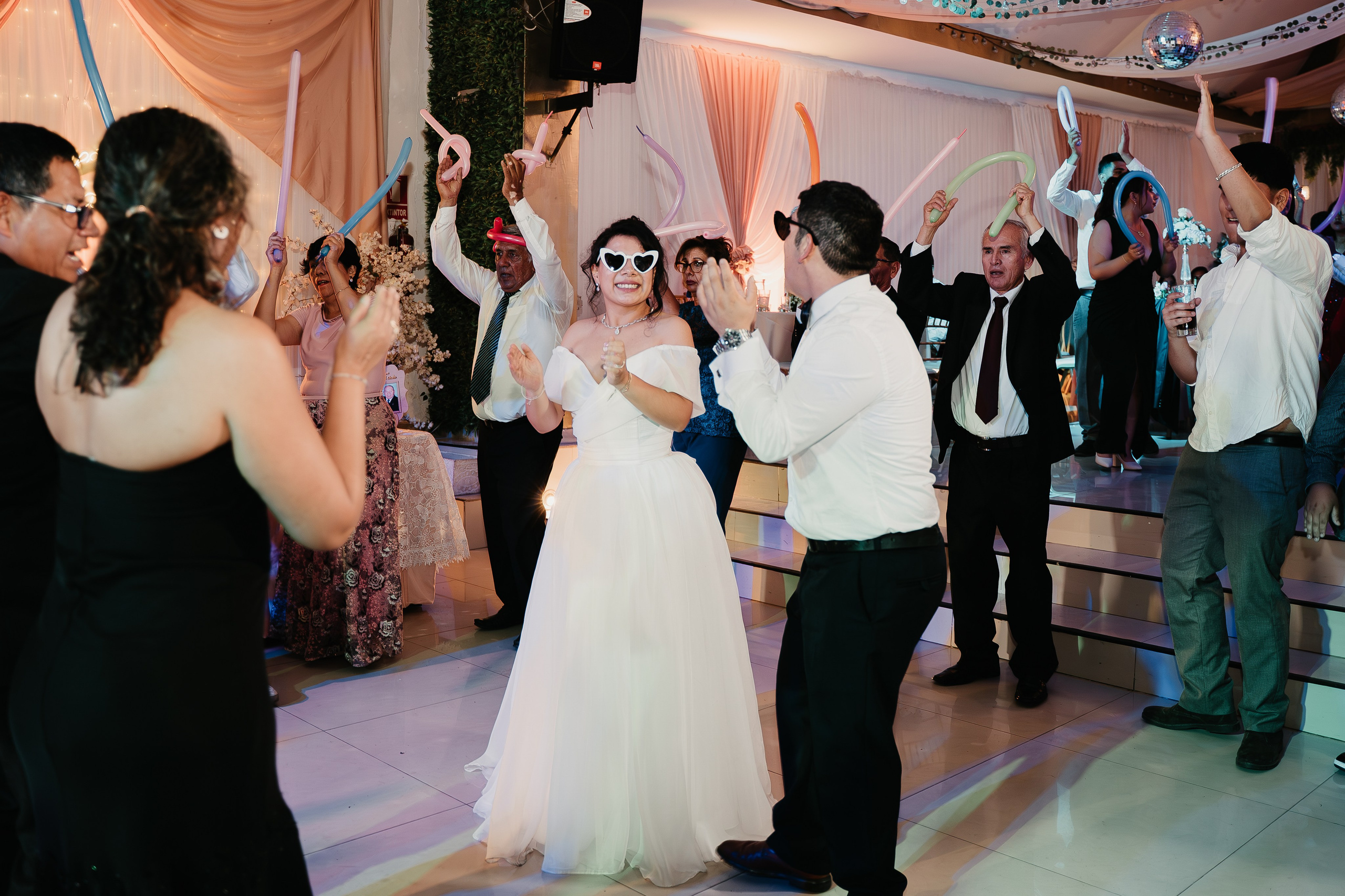 ALEJANDRA + RODRIGO BODA RELIGIOSA. Studio KVTA | Fotografía y Video de Bodas en Arequipa