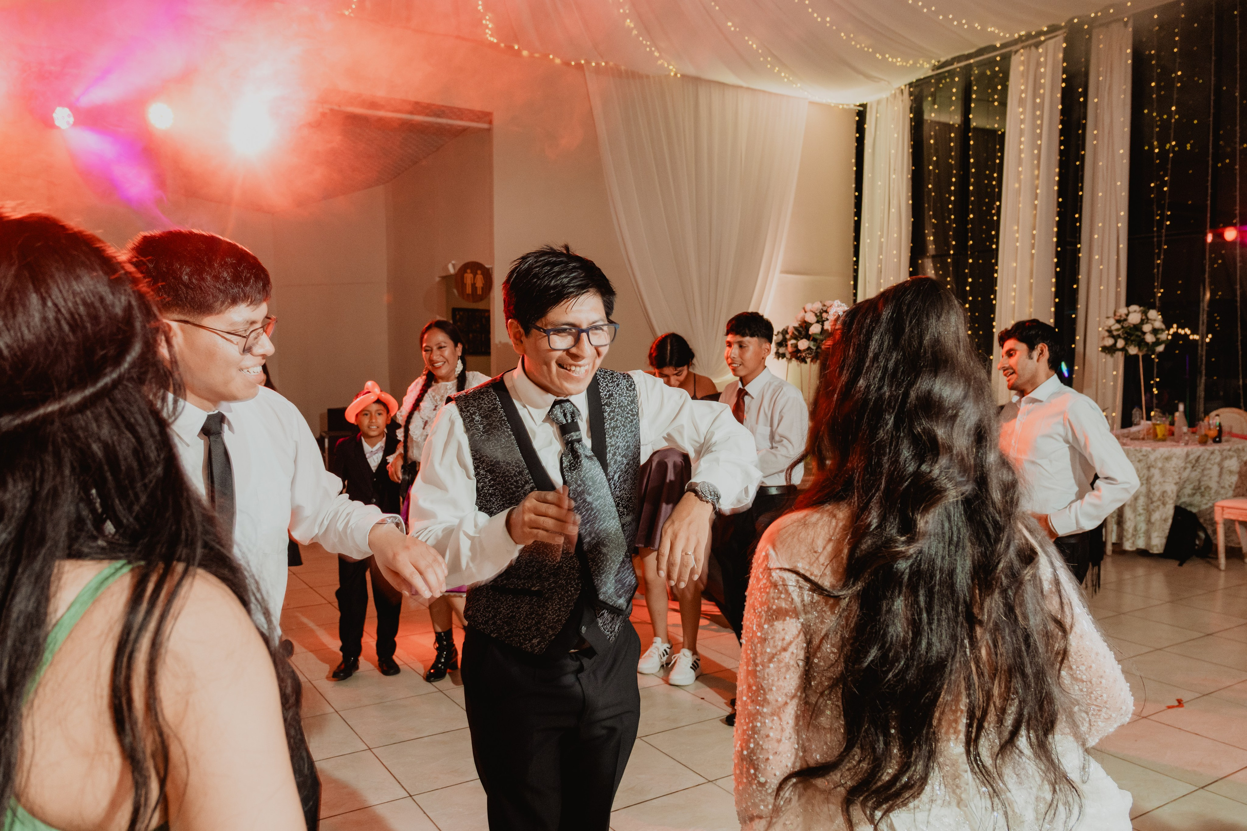 FERNANDO + MARIBEL | BODA RELIGIOSA. Studio KVTA | Fotografía y Video de Bodas en Arequipa