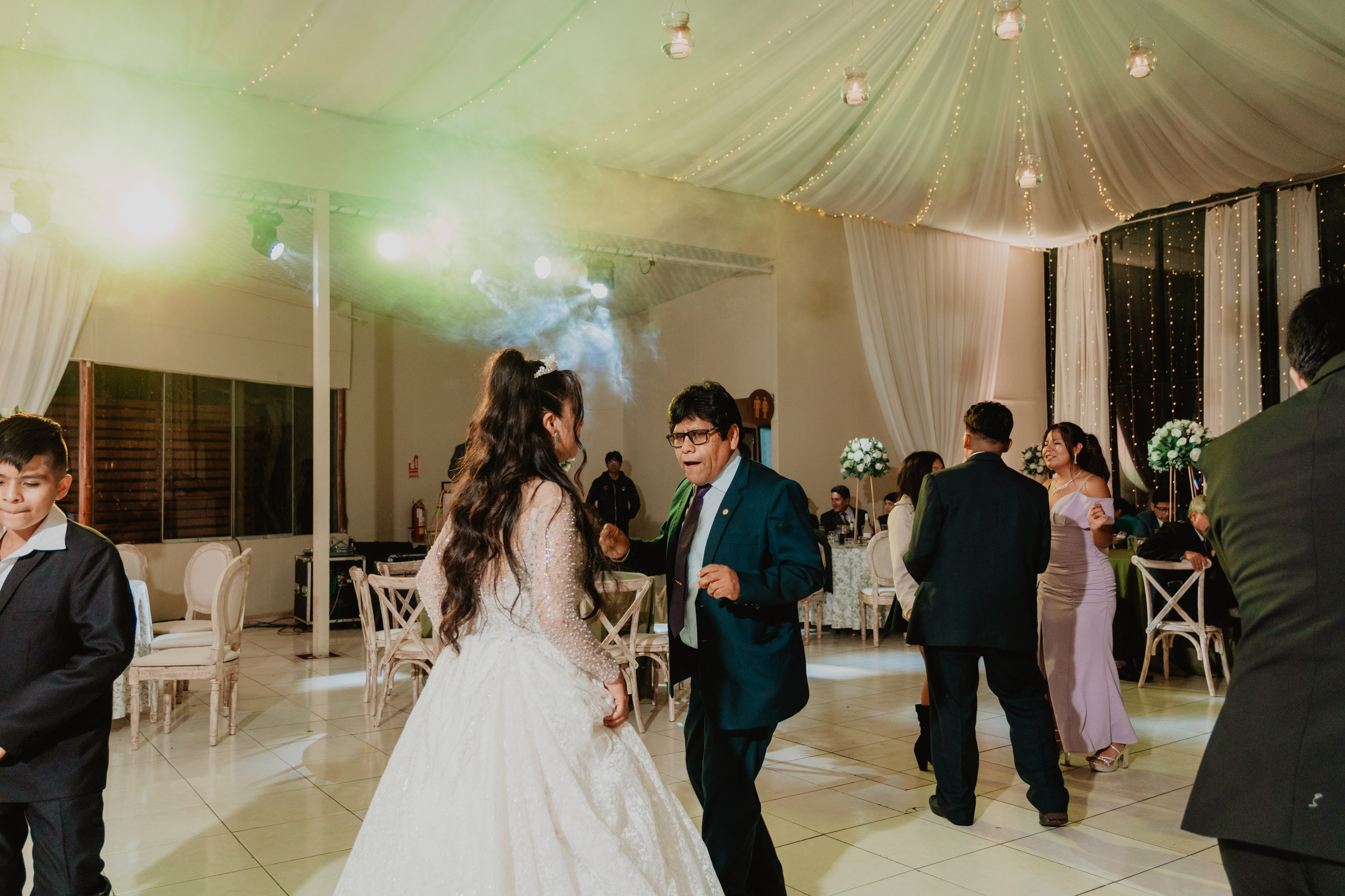 FERNANDO + MARIBEL | BODA RELIGIOSA. Studio KVTA | Fotografía y Video de Bodas en Arequipa