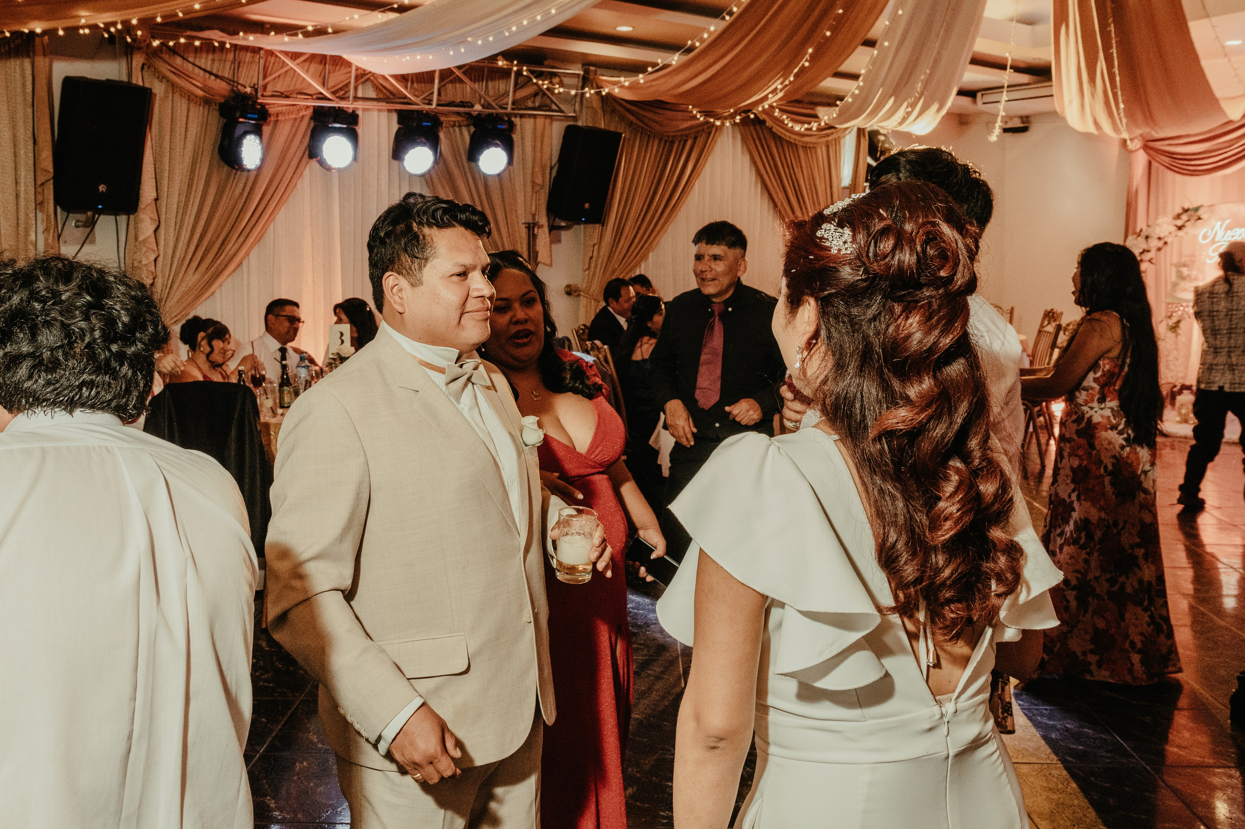 VANESSA + FRANKLIN BODA RELIGIOSA. Studio KVTA | Fotografía y Video de Bodas en Arequipa