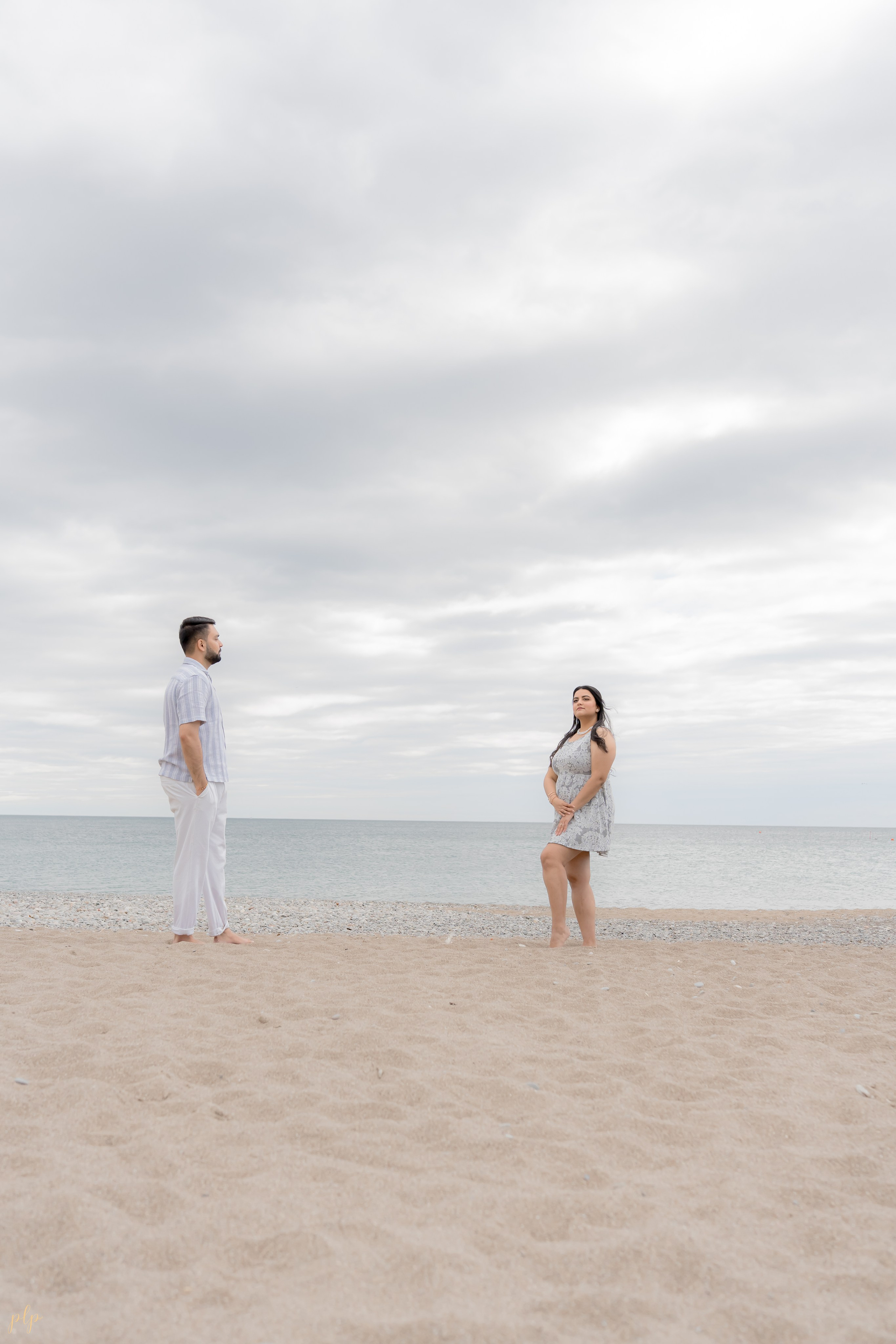 Dhairya and Krupali. Wedding Photographers and Filmmakers