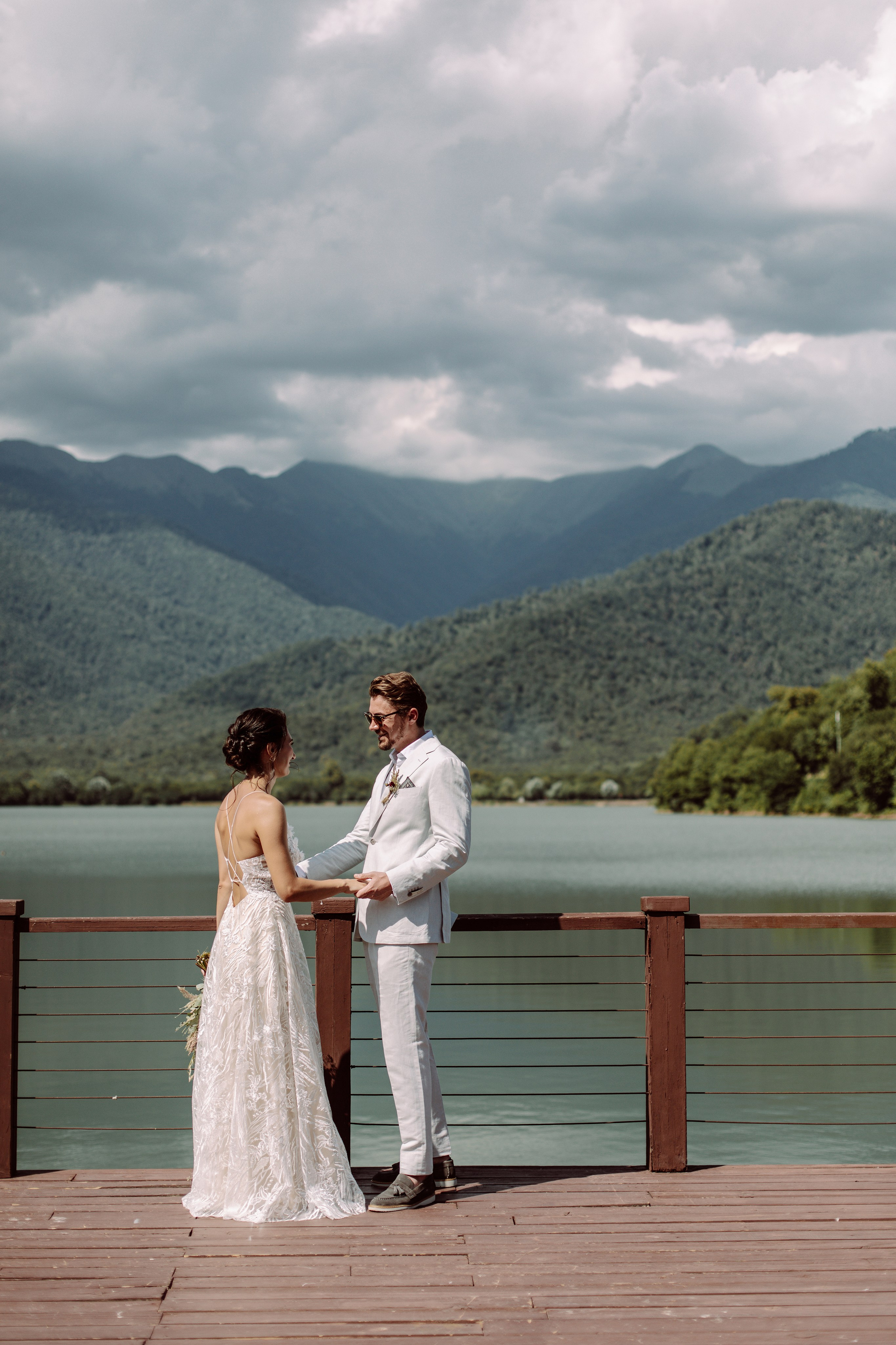 Yasha & Yehana. Wedding photographer in Georgia