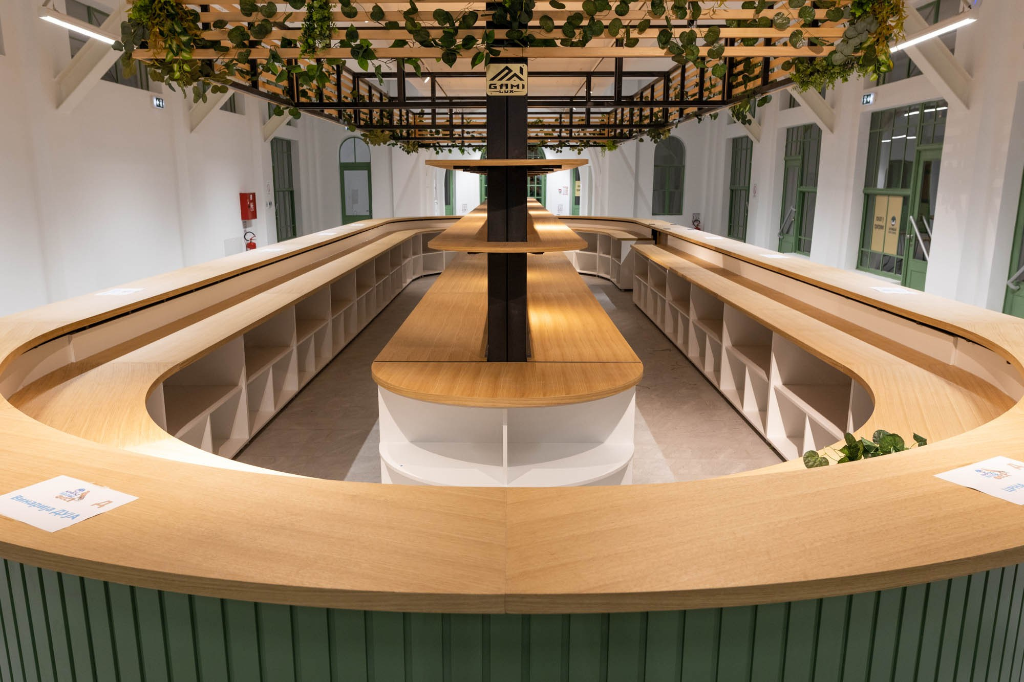 GAMI LUX. PRODUCTIVE MEDIA TEAM